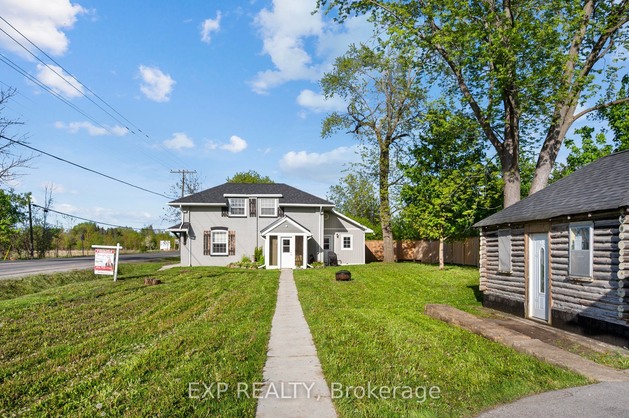 1597 Metro Road N Property Photo 1