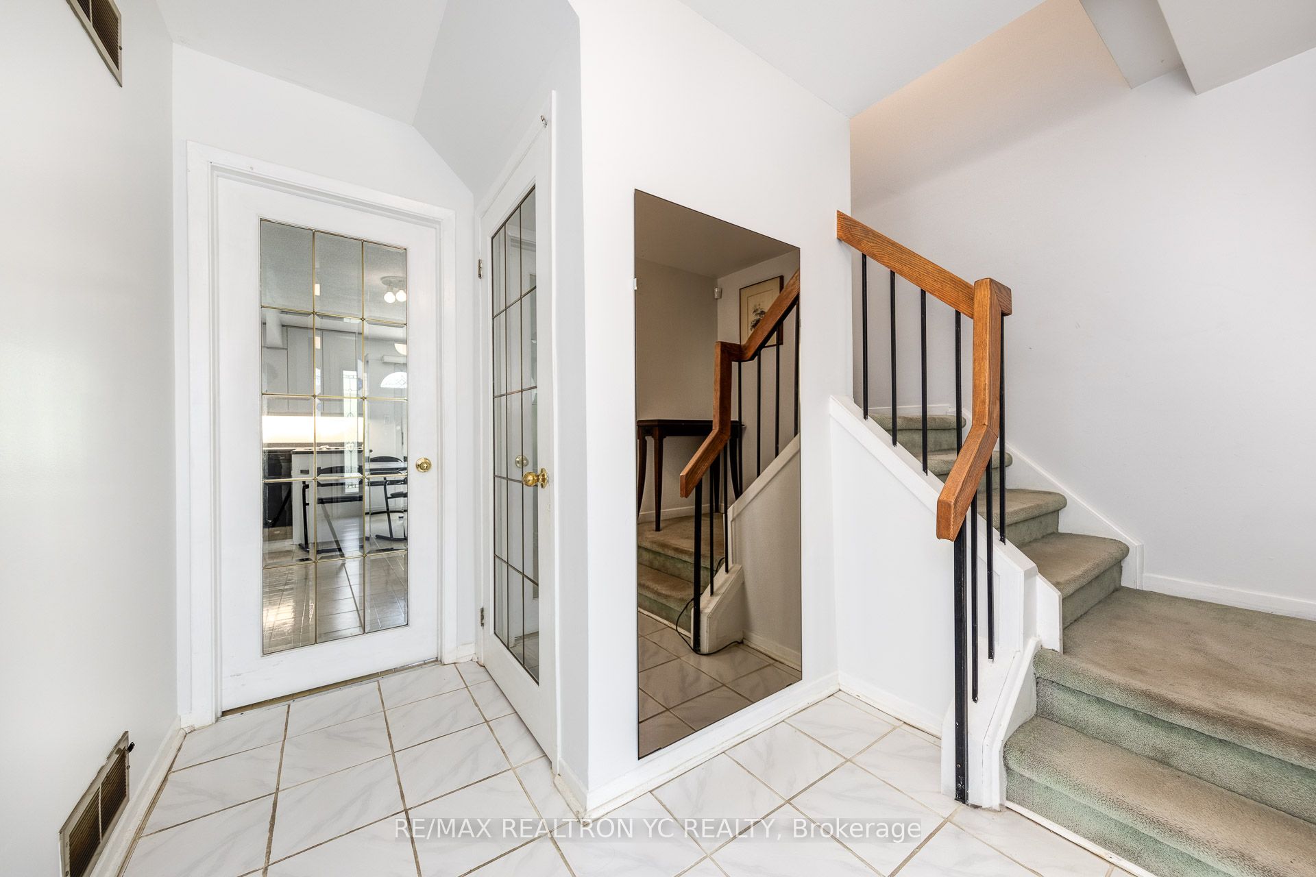 4 Dersingham Crescent Property Photo 5