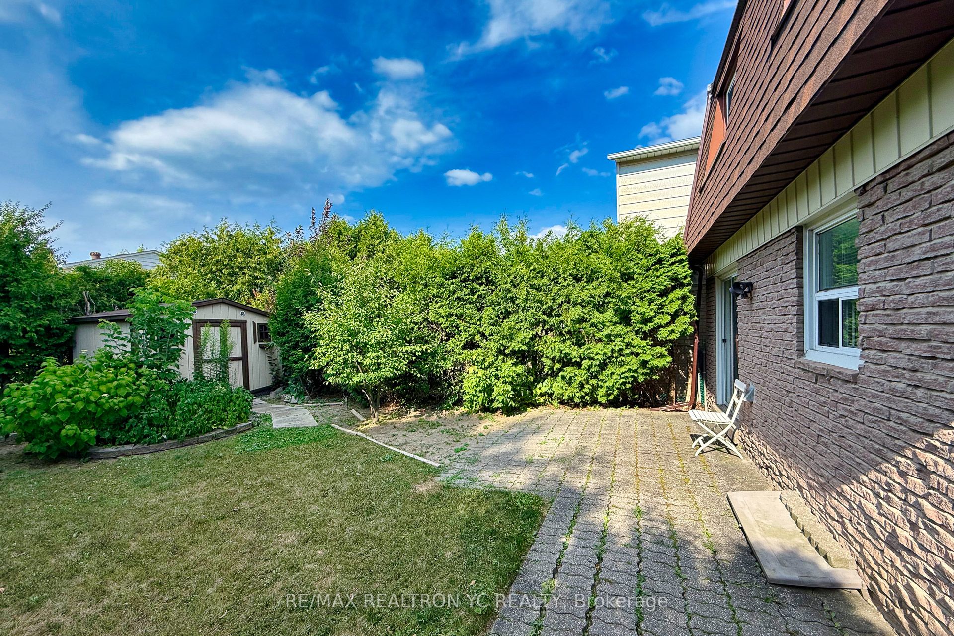4 Dersingham Crescent Property Photo 37