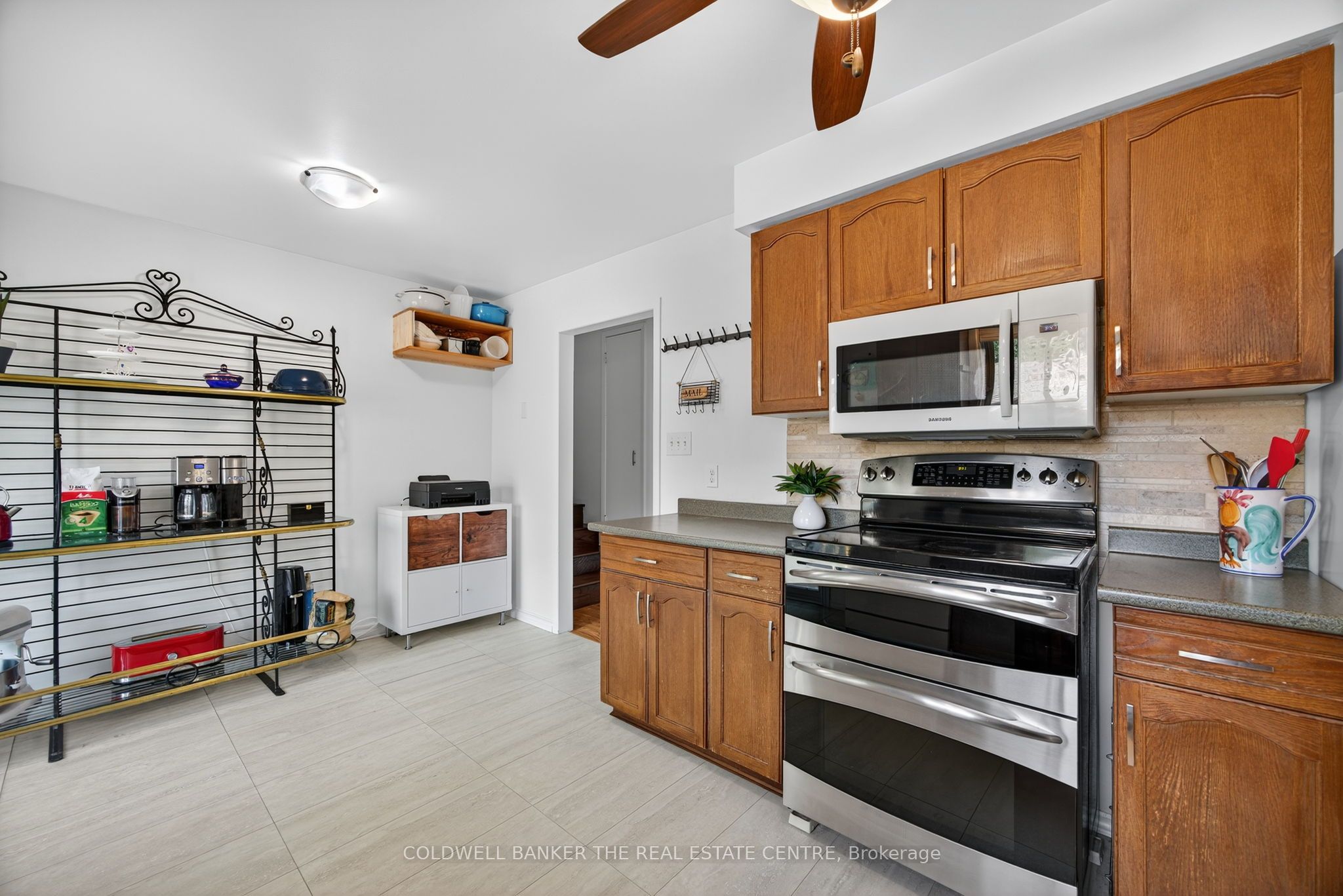 242 East Street Property Photo 11
