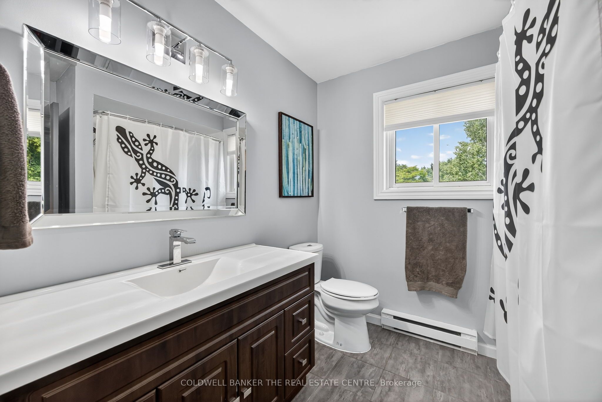 242 East Street Property Photo 17