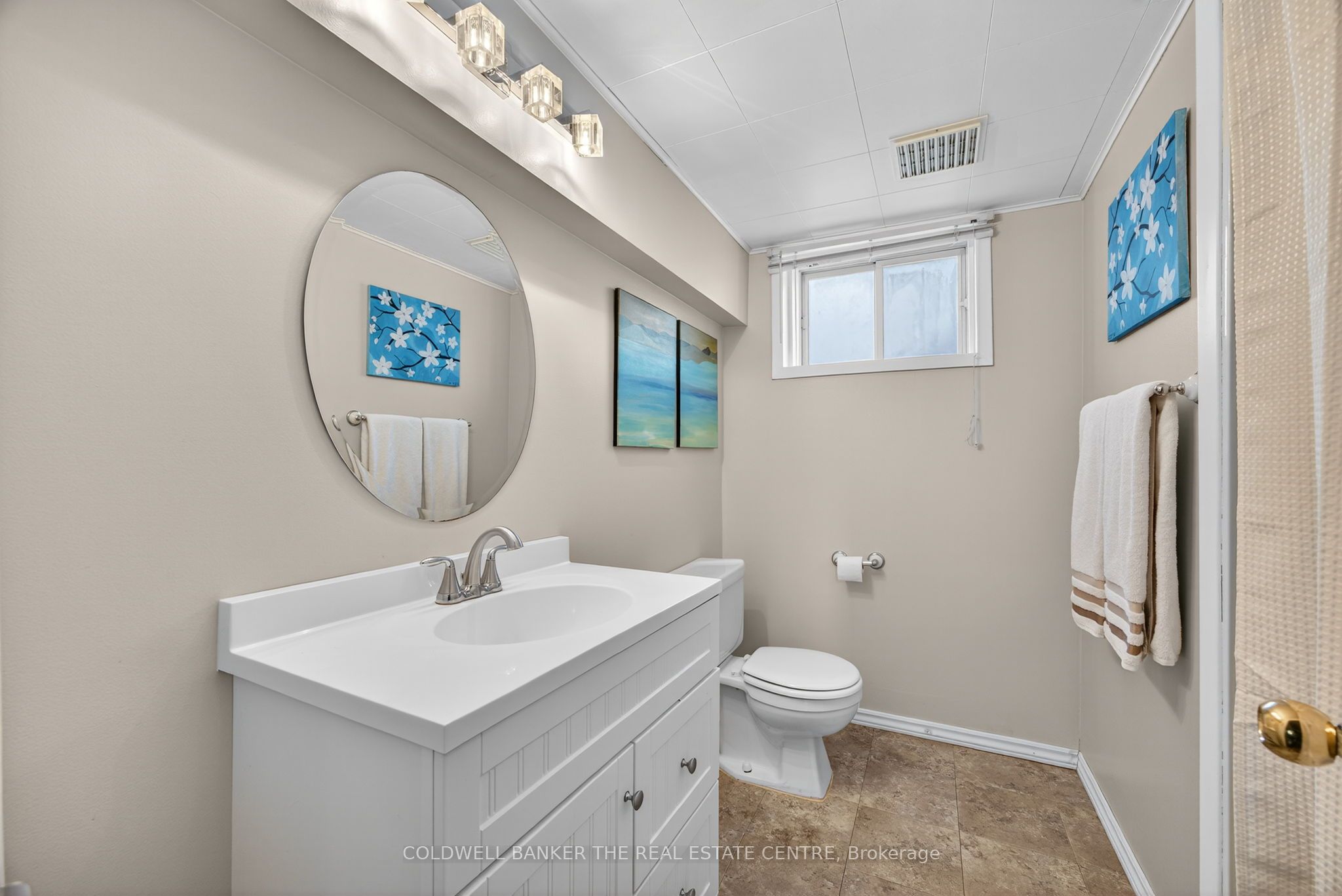 242 East Street Property Photo 22