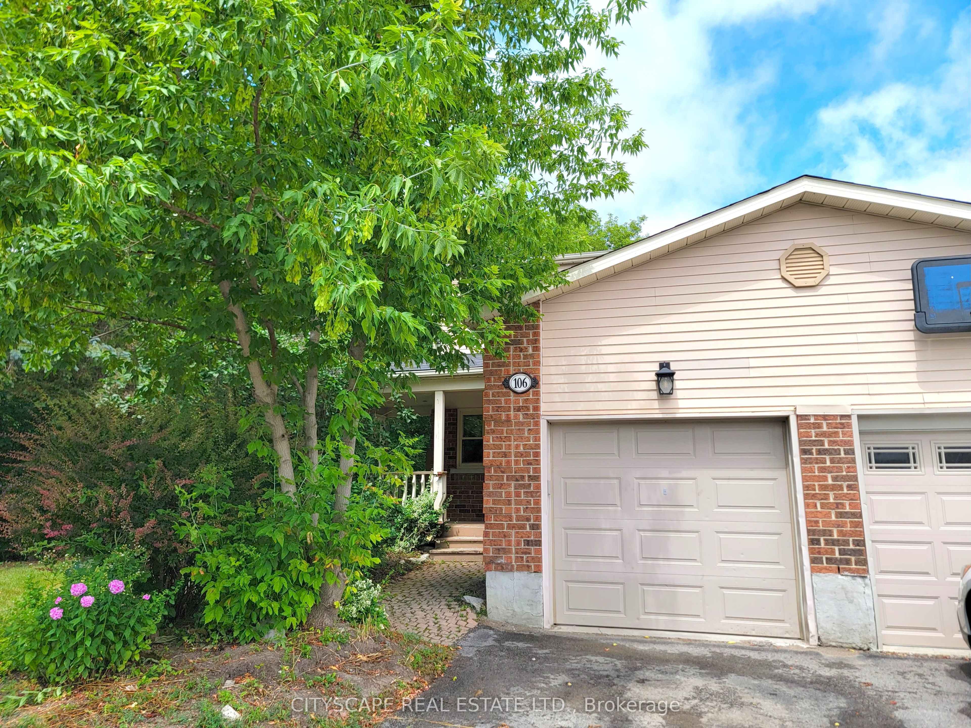 106 Seaton Drive Property Photo 1