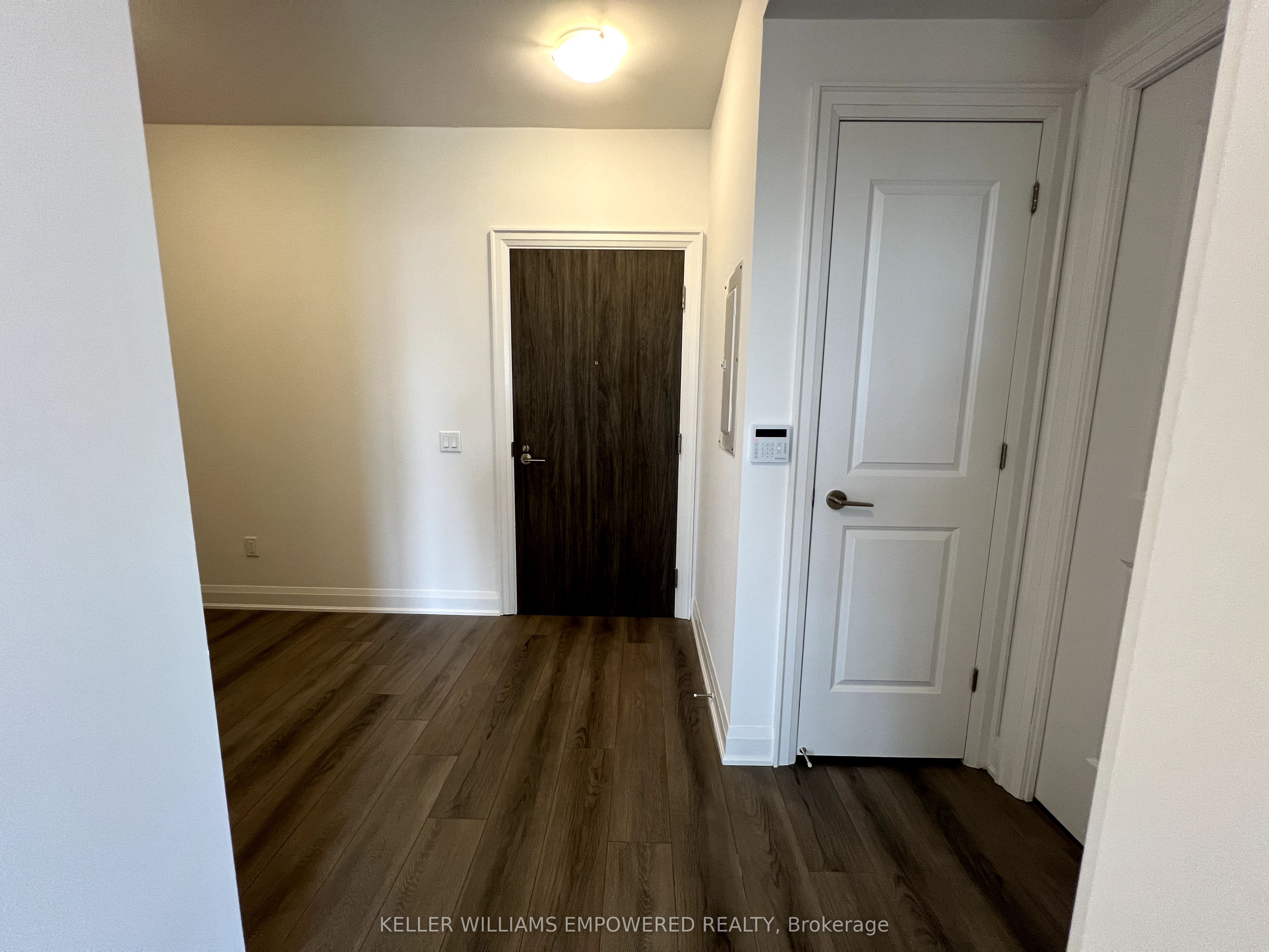 20 Gatineau Dr Property Photo 1