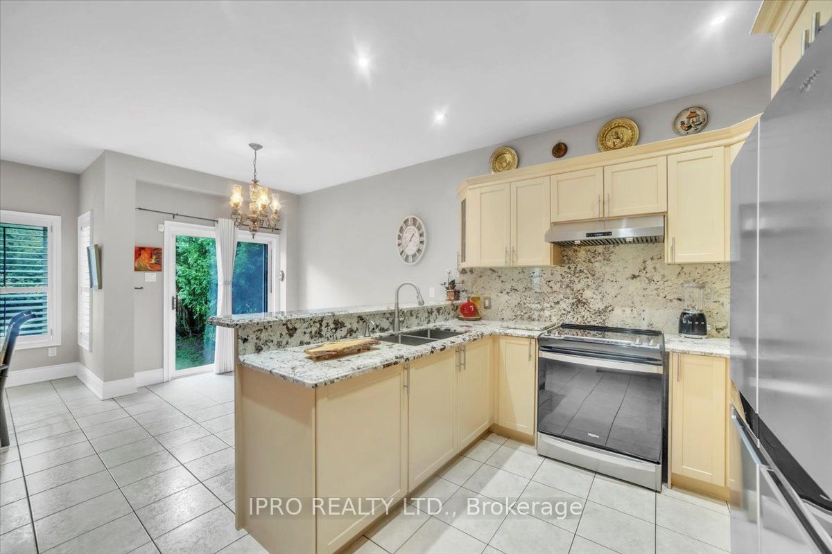 1 Vitlor Drive Property Photo 13