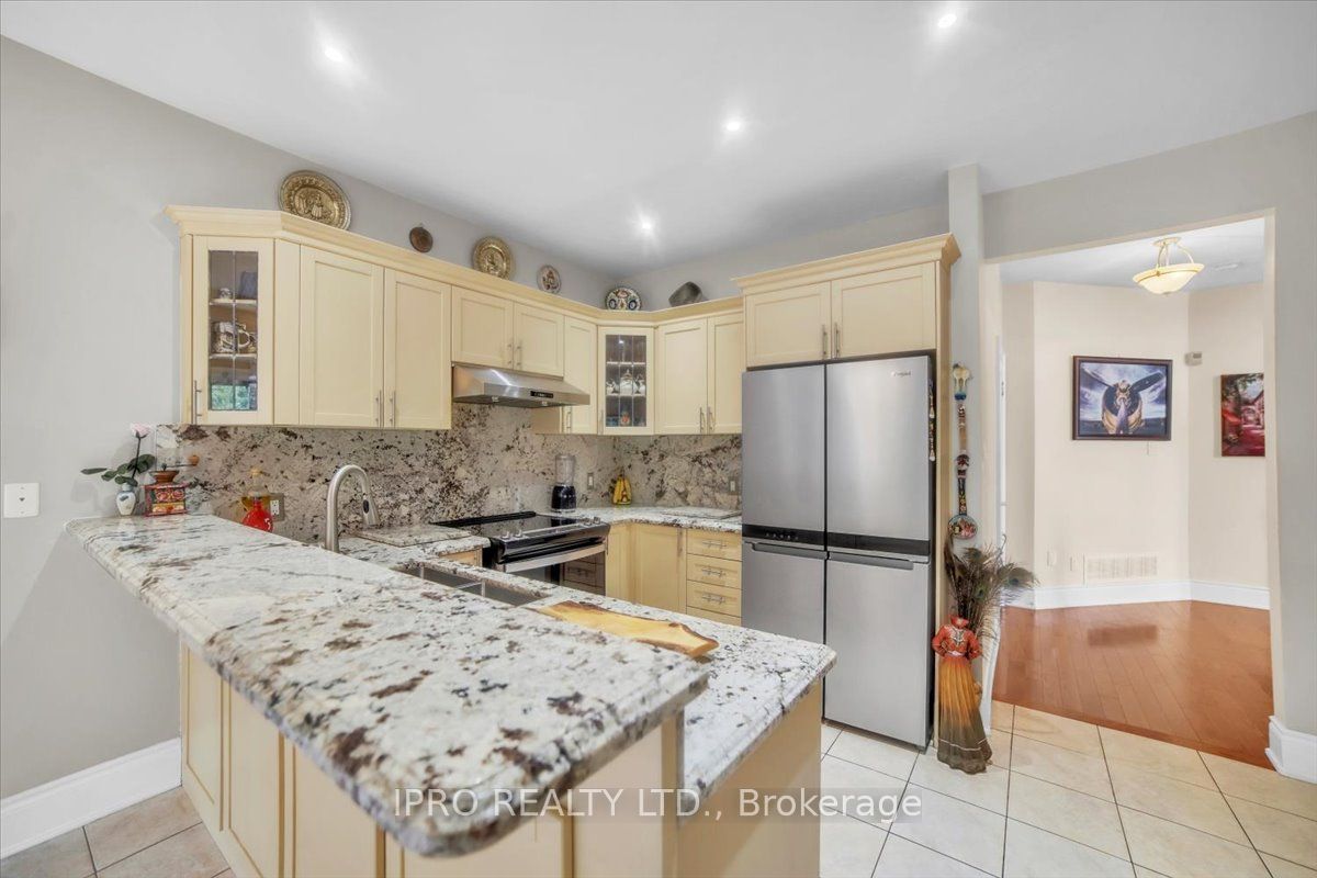 1 Vitlor Drive Property Photo 14