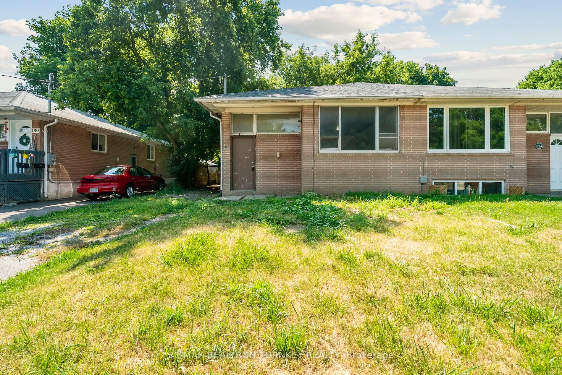 176 Cherrywood Drive Property Photo 1