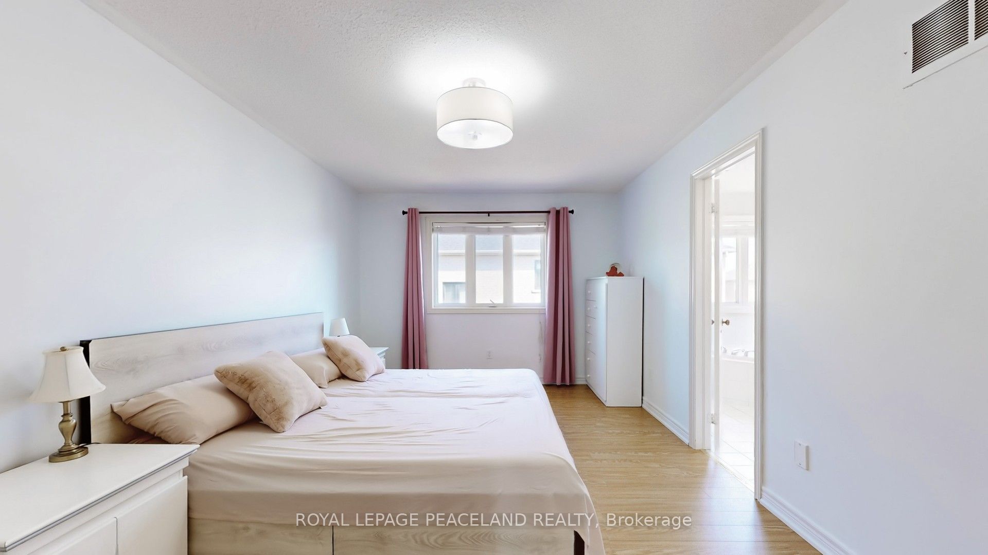 16 Lealinds Road Property Photo 24