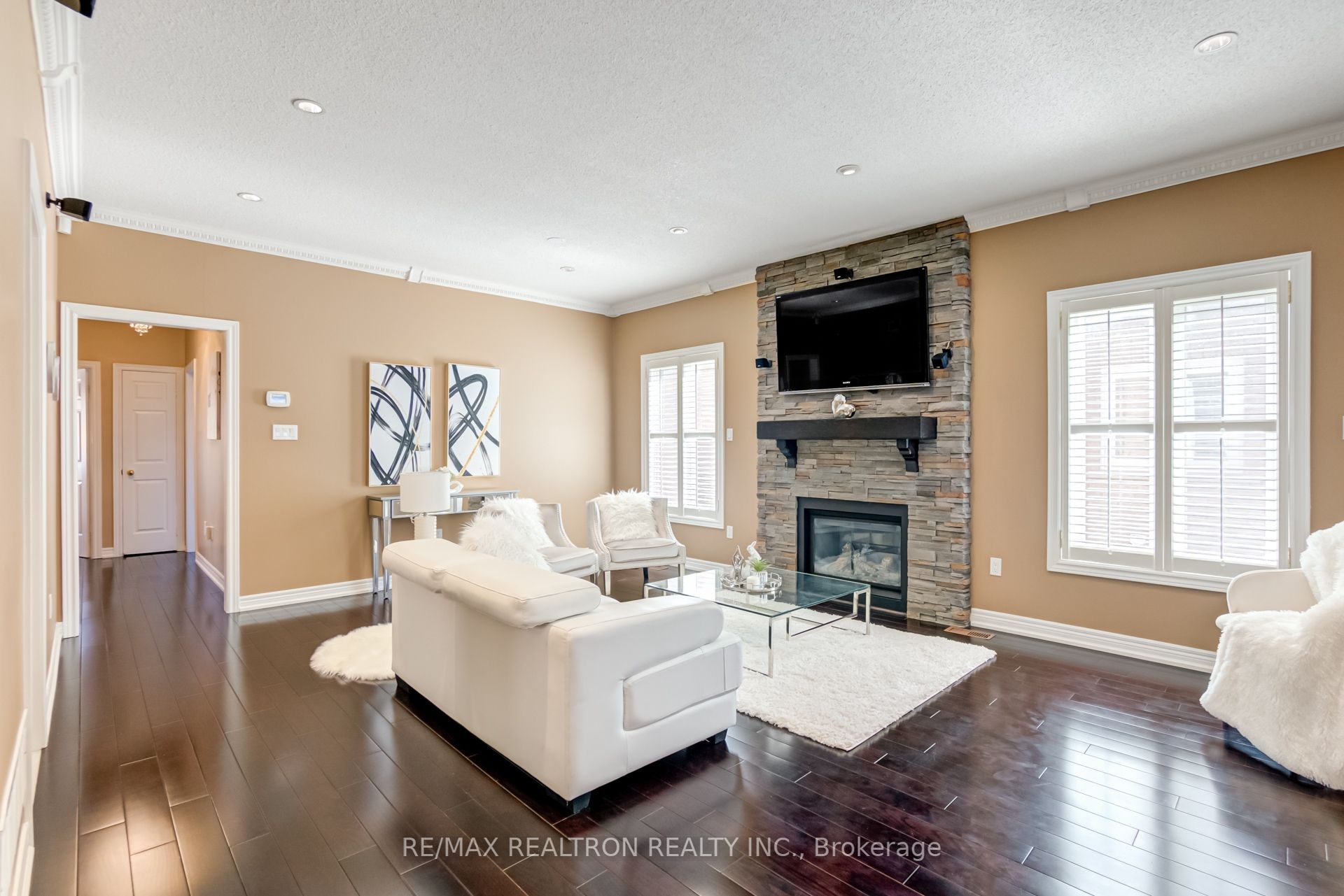 148 Solway Avenue Property Photo 6