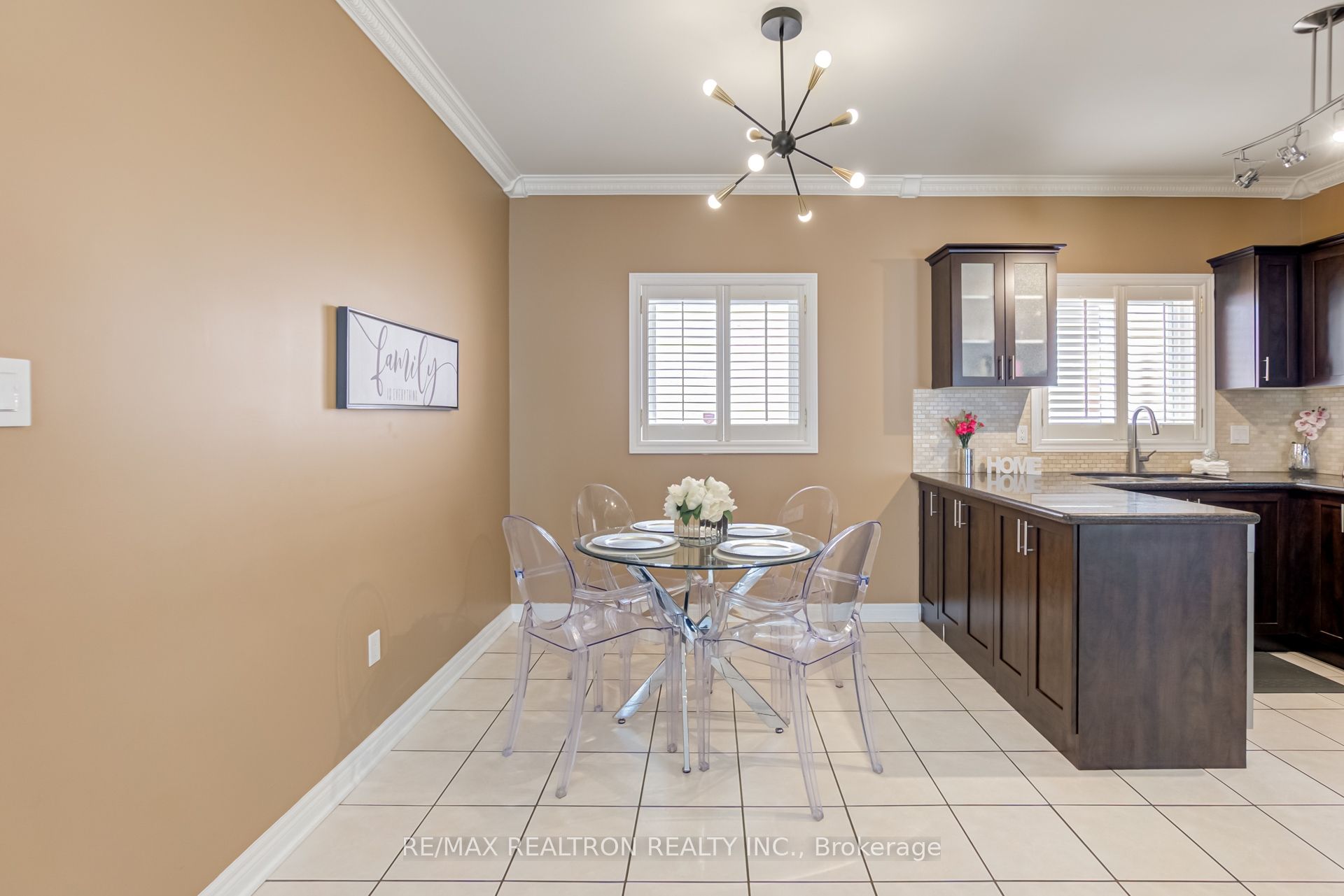 148 Solway Avenue Property Photo 10