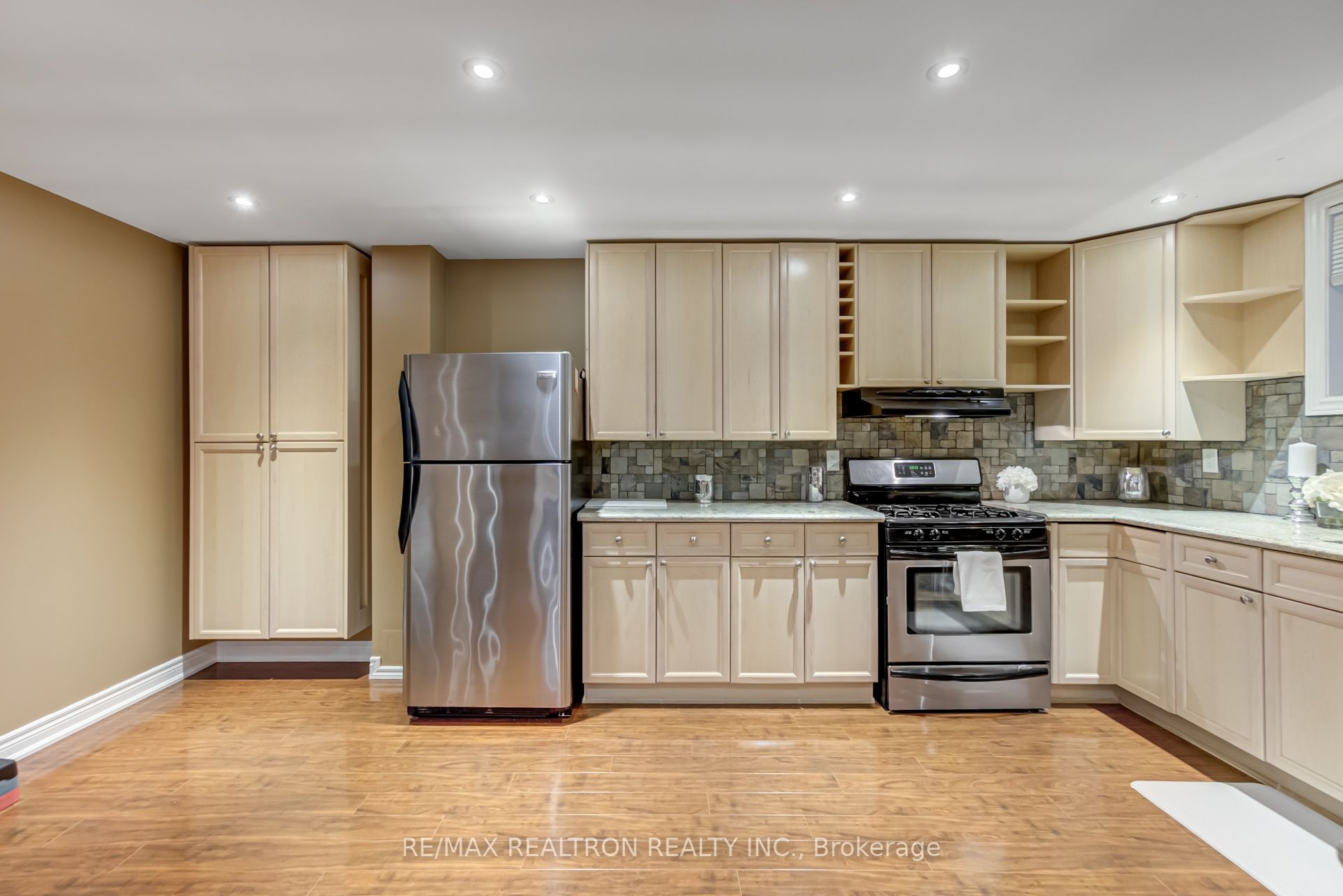 148 Solway Avenue Property Photo 31