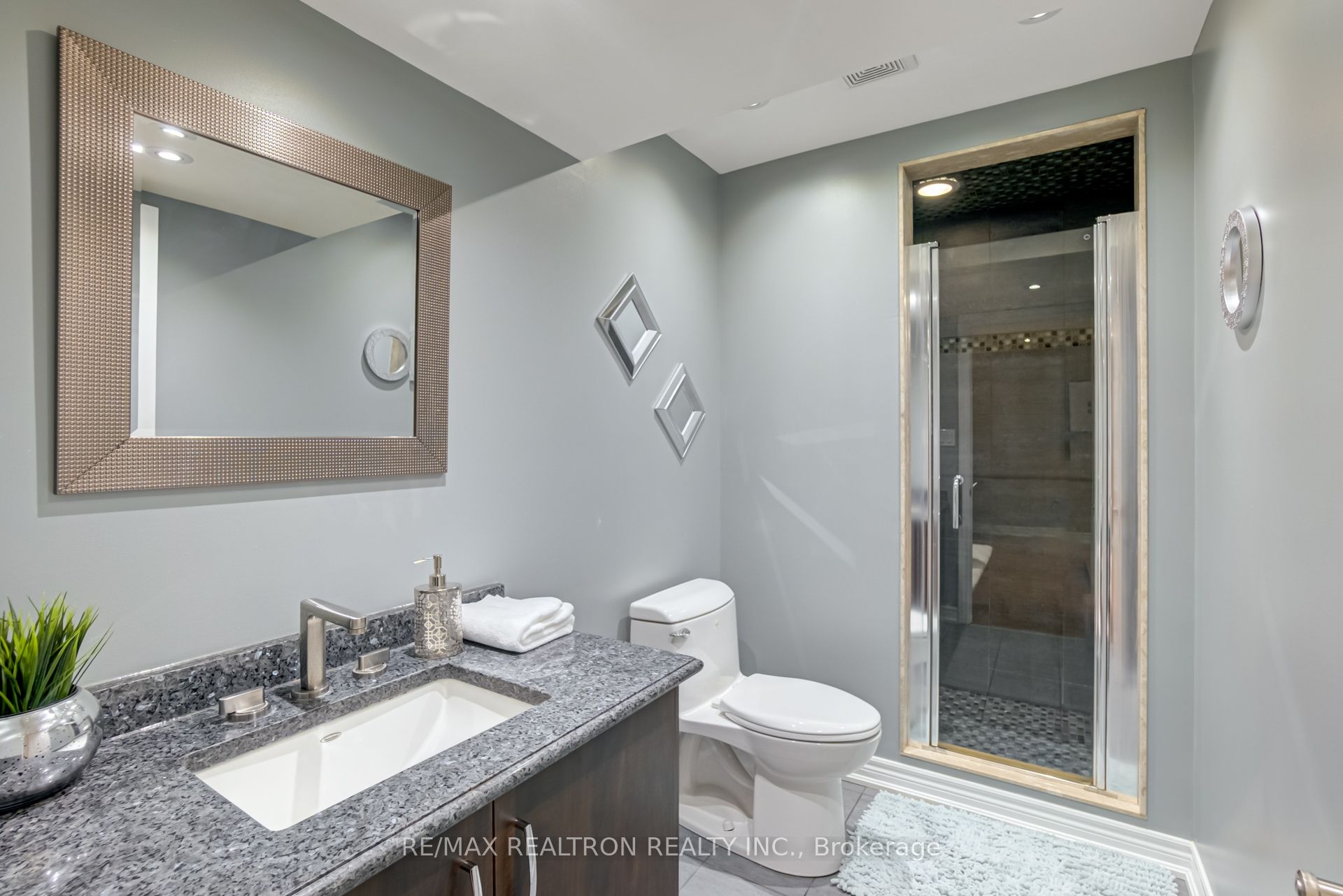 148 Solway Avenue Property Photo 34