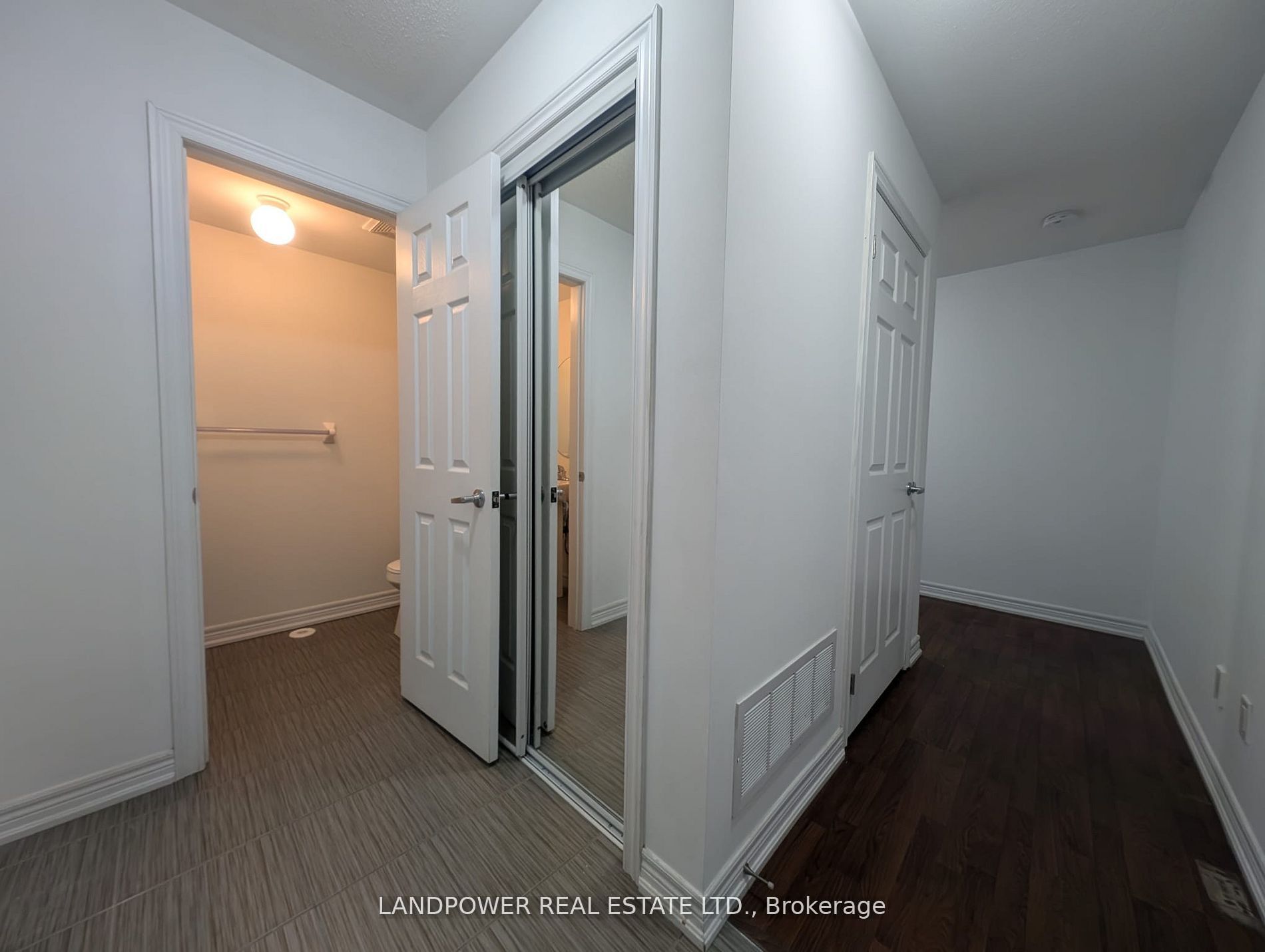 9872 Mccowan Rd Property Photo 3