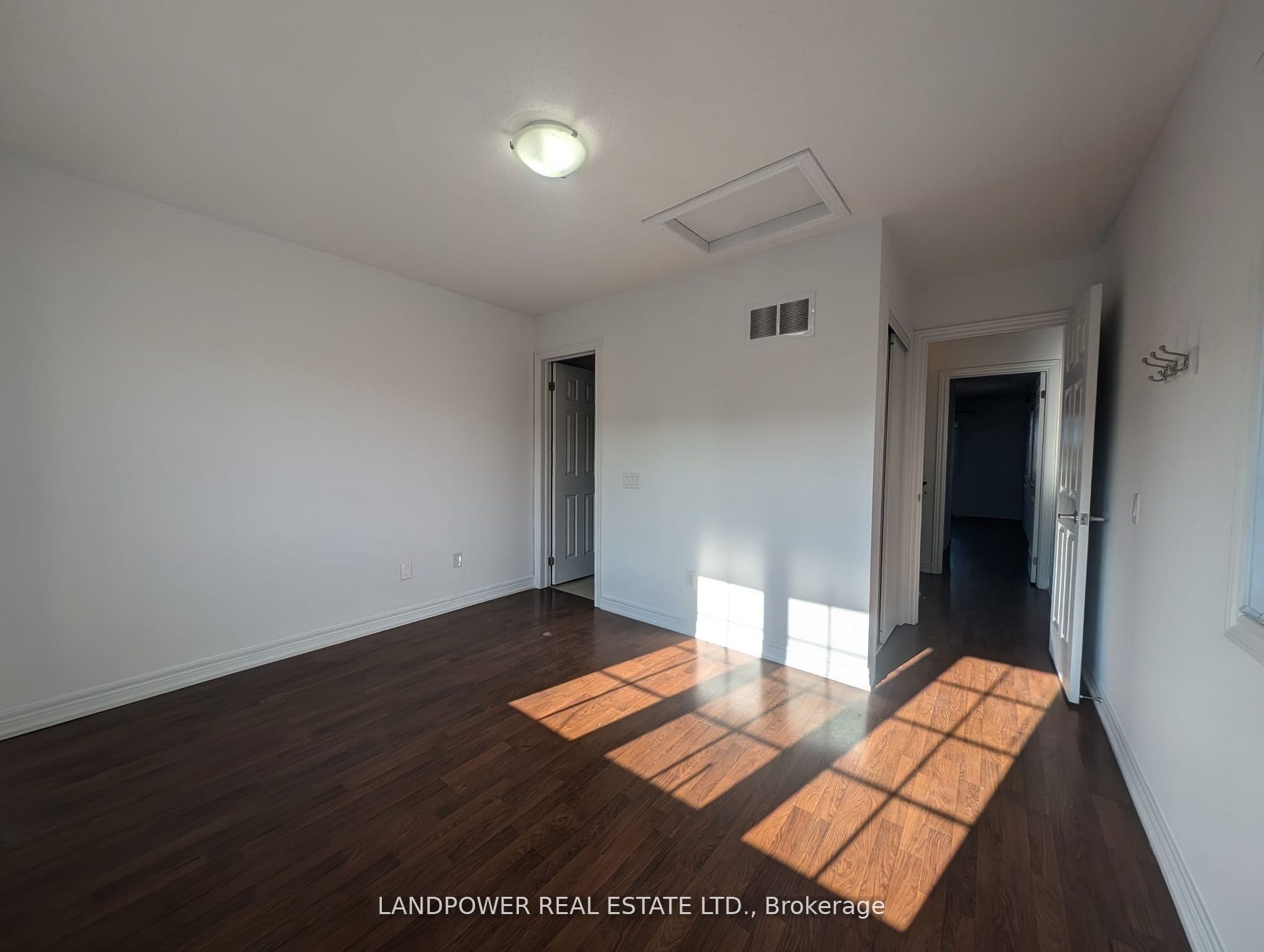 9872 Mccowan Rd Property Photo 5