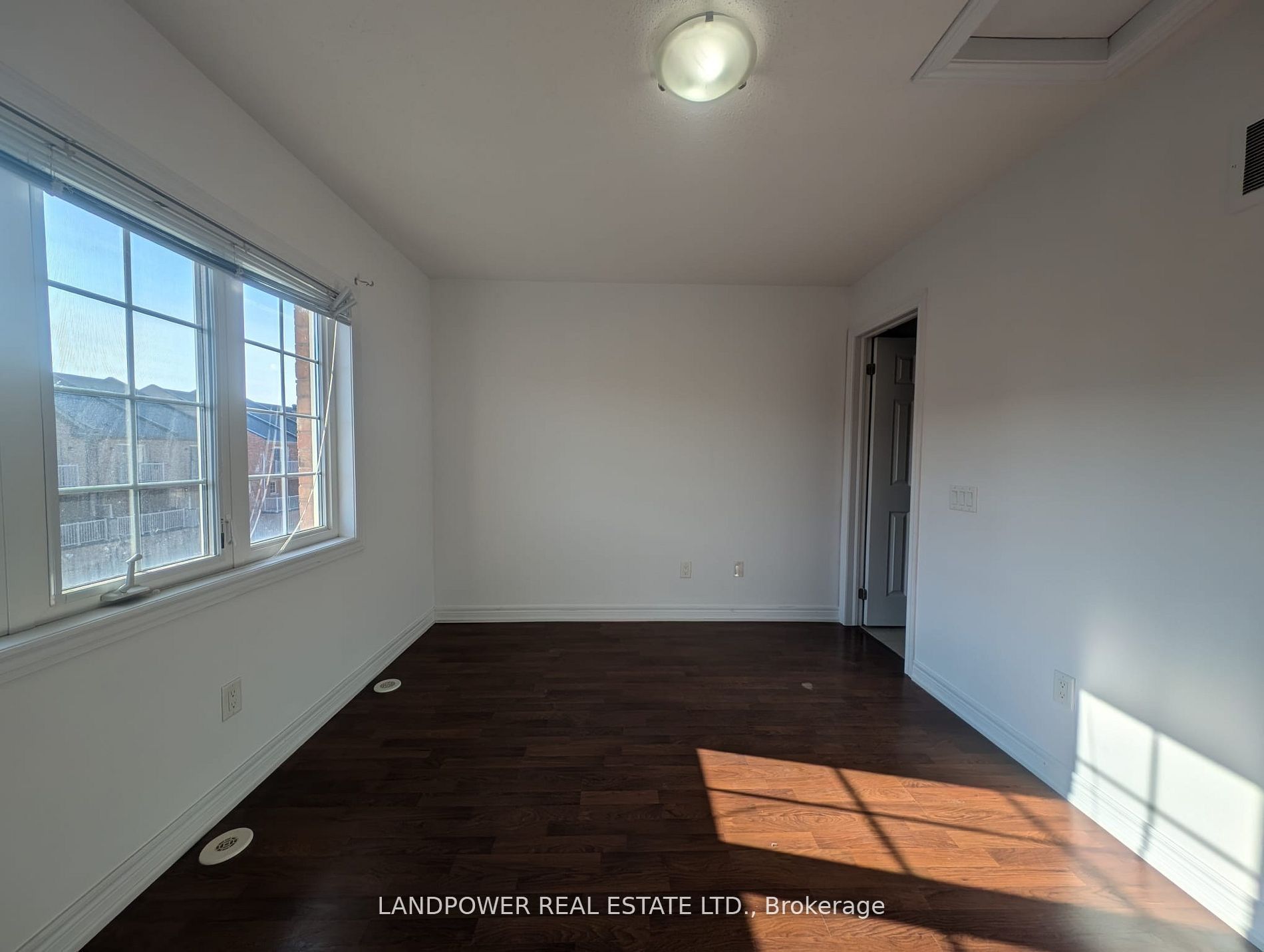 9872 Mccowan Rd Property Photo 15