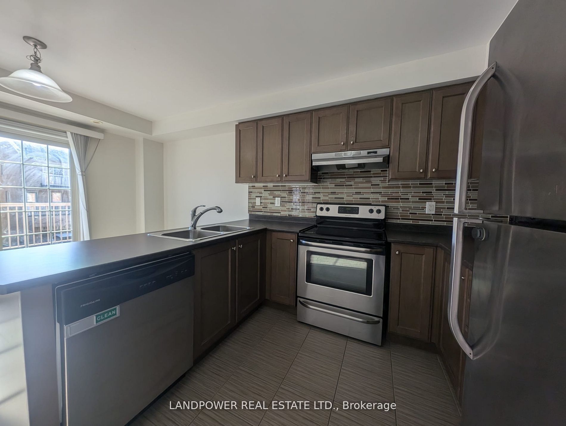 9872 Mccowan Rd Property Photo 24