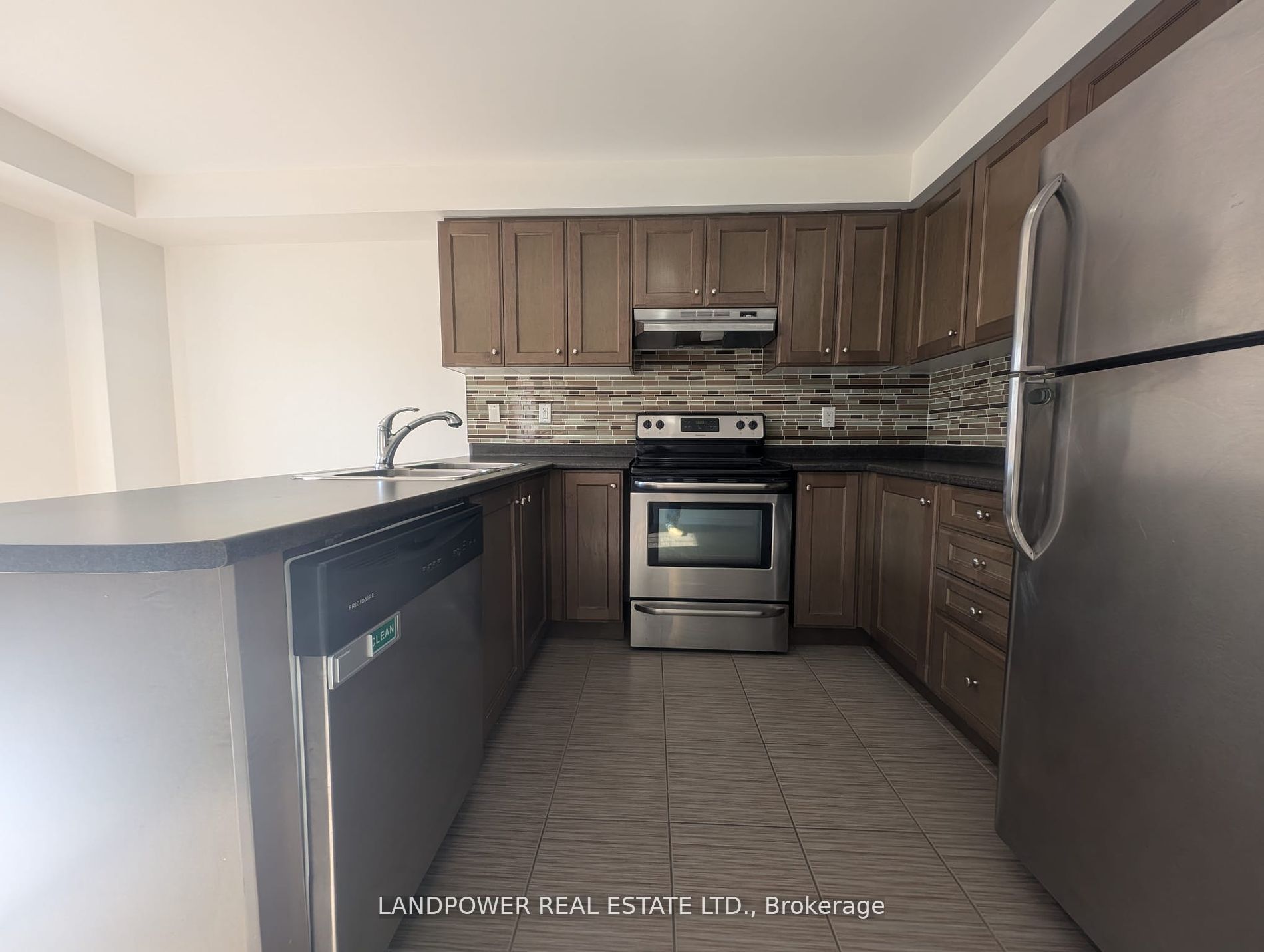 9872 Mccowan Rd Property Photo 28