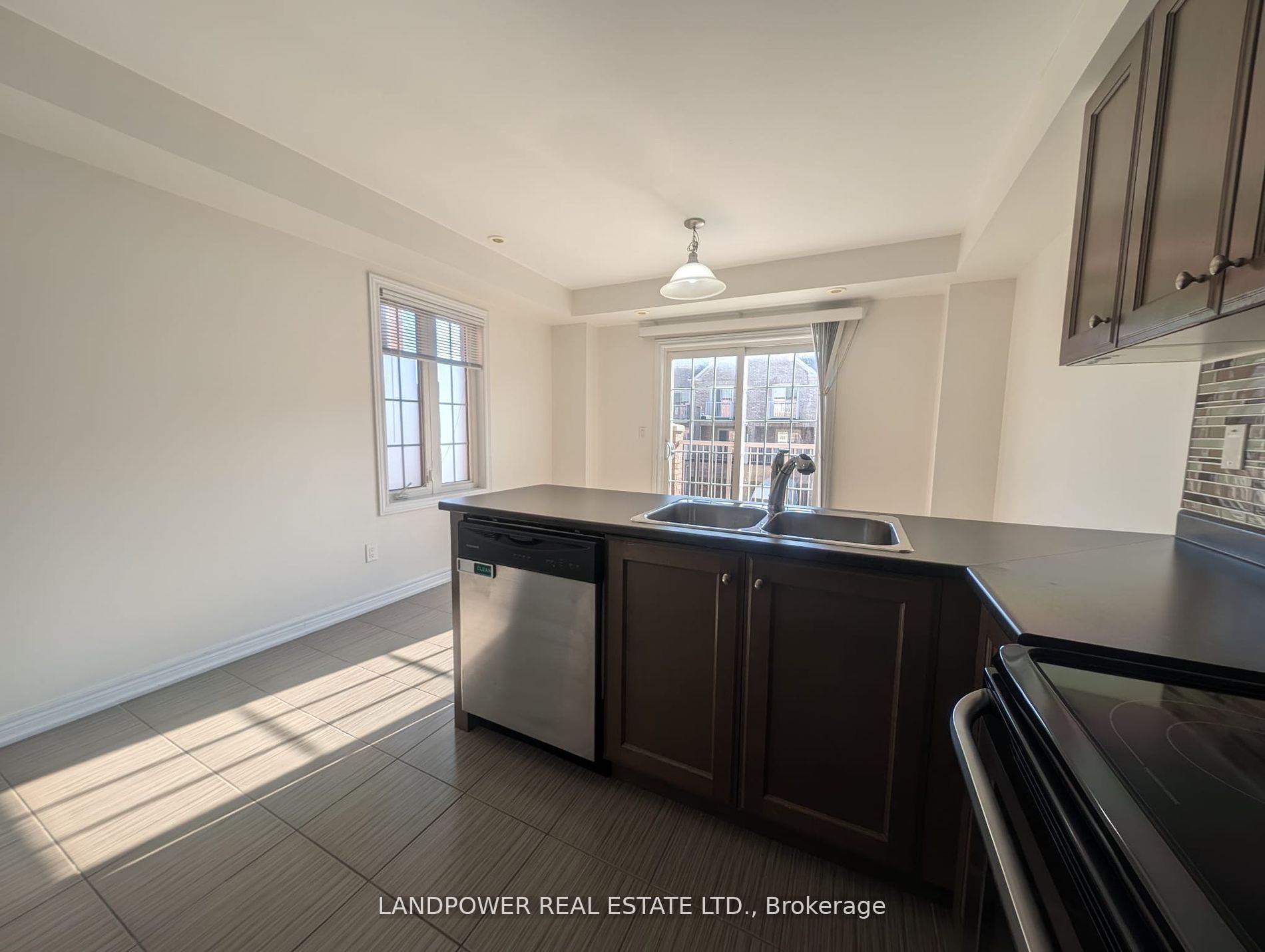 9872 Mccowan Rd Property Photo 31