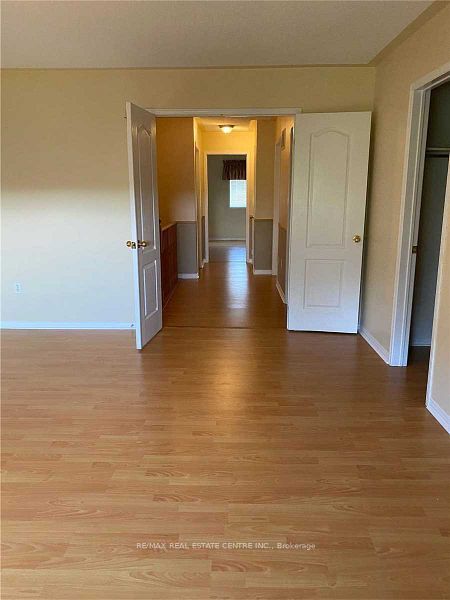 52 Lebovic Drive Property Photo 11