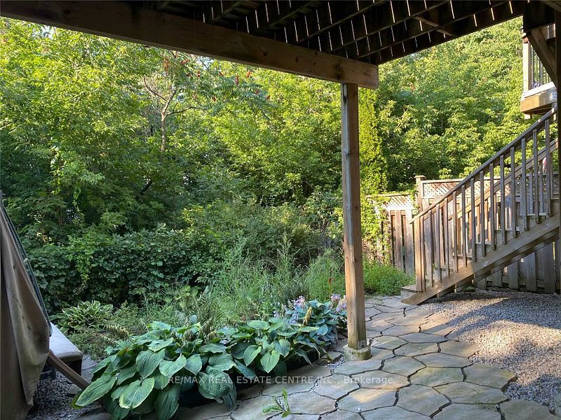 52 Lebovic Drive Property Photo 21