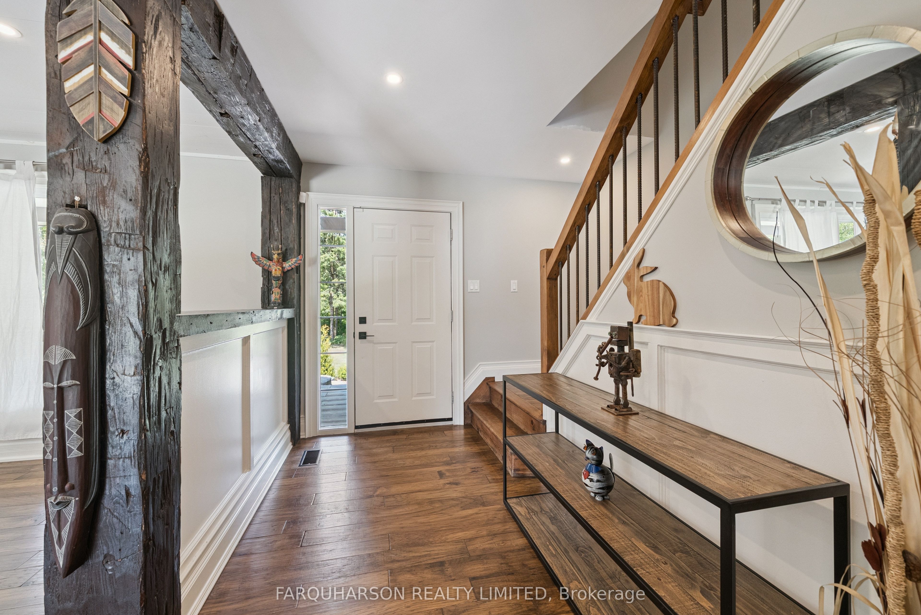 729 Reid Road Property Photo 7