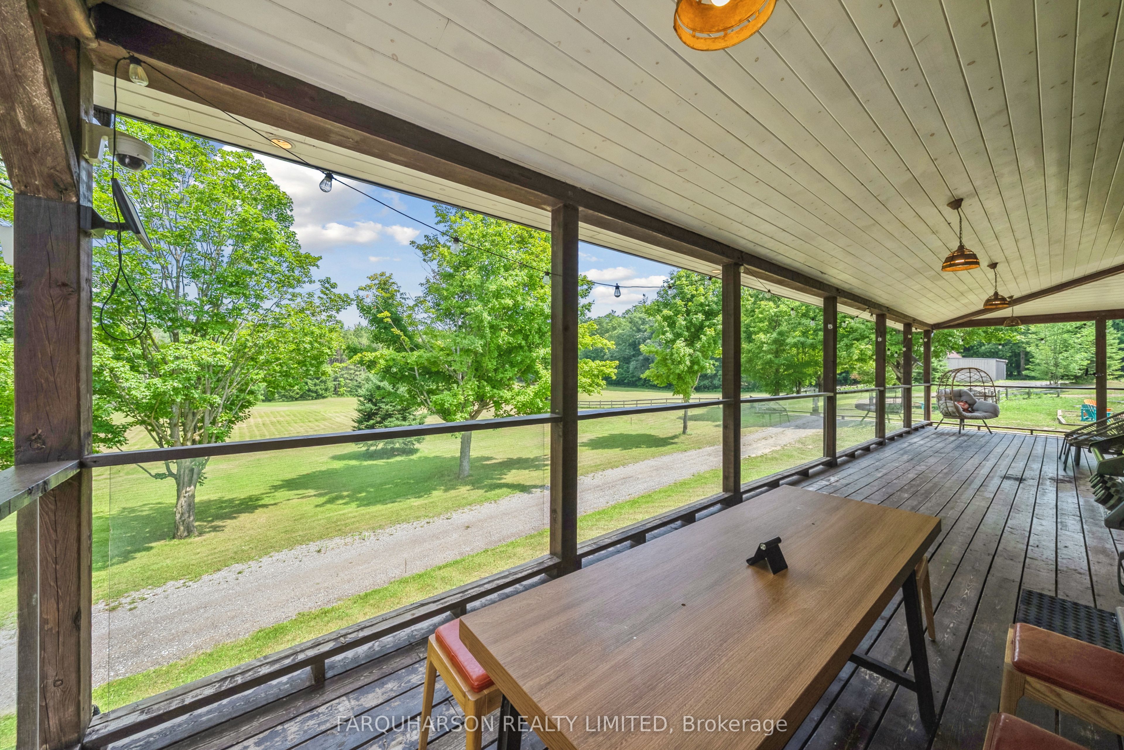 729 Reid Road Property Photo 11
