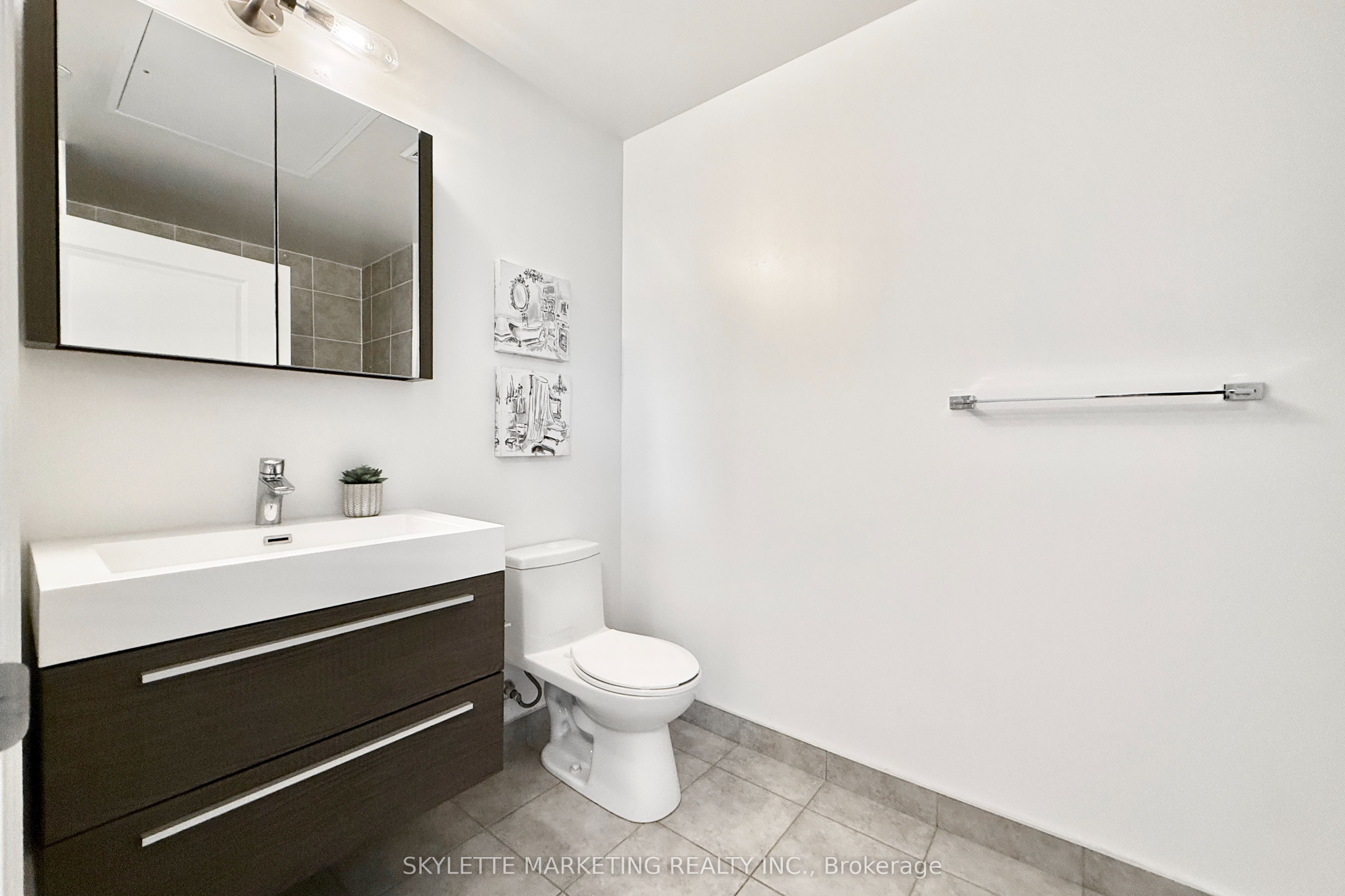 8 Rouge Valley Drive W 718 Property Photo 19