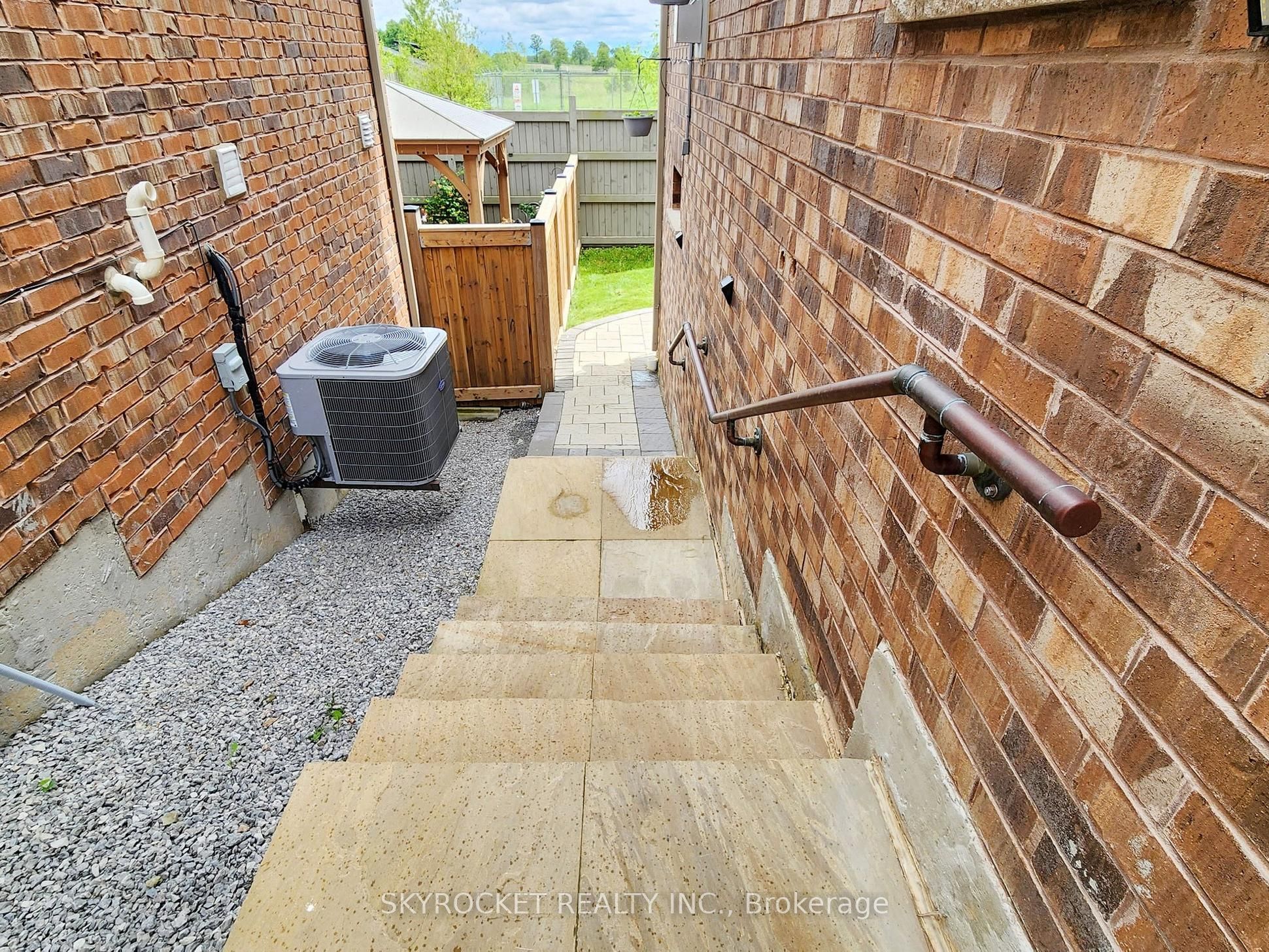 15 Chessington Avenue Property Photo 31