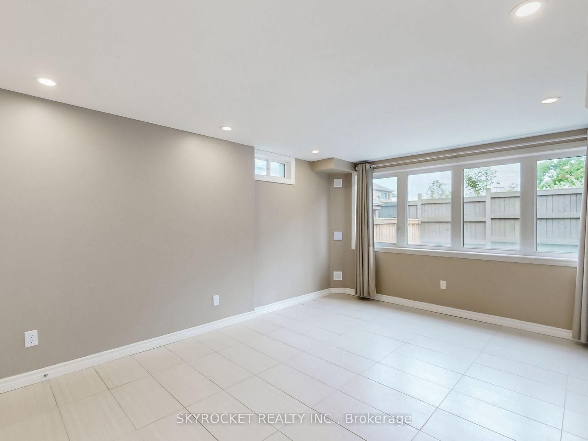 15 Chessington Avenue Property Photo 40