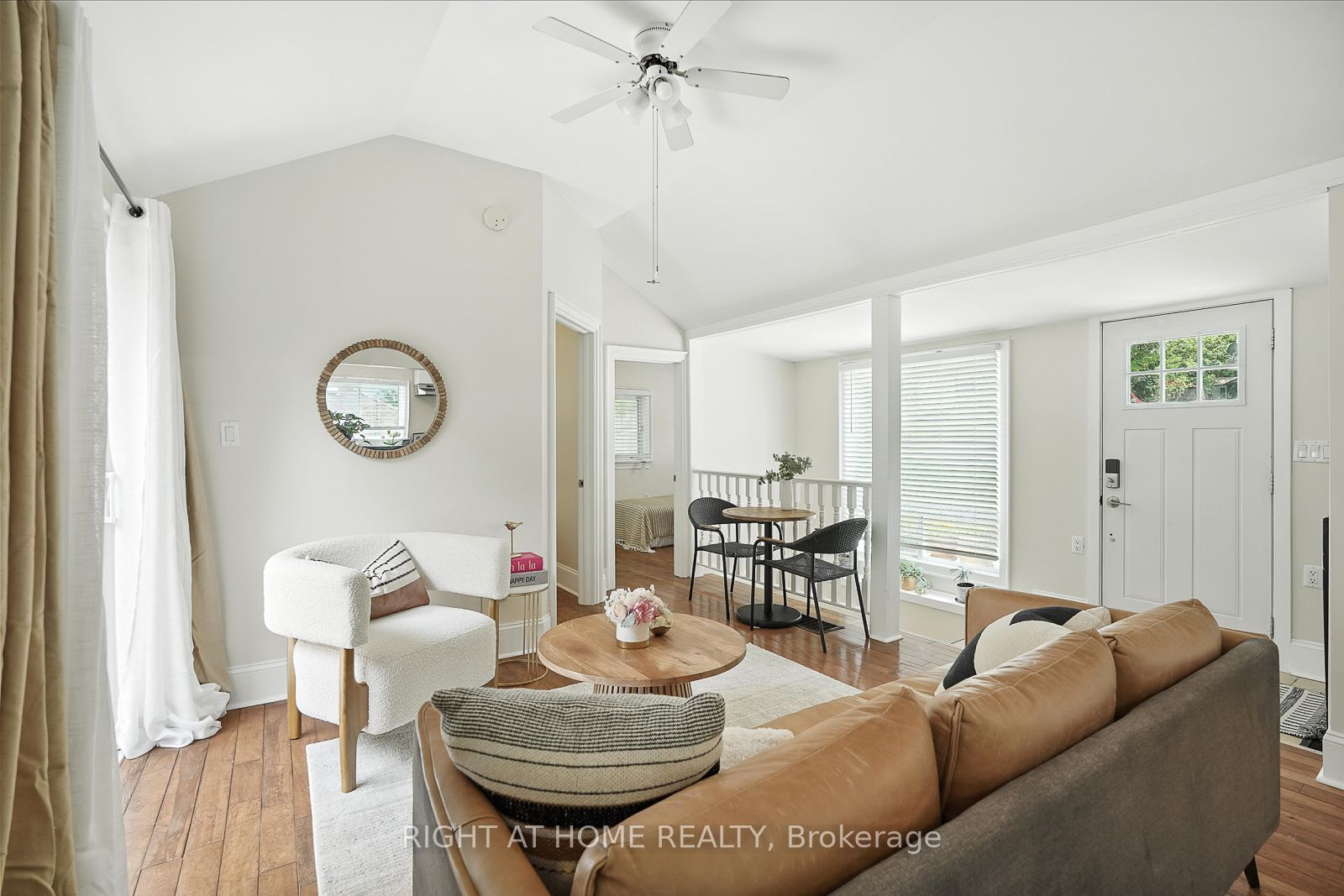 254 Parkwood Avenue Property Photo 7