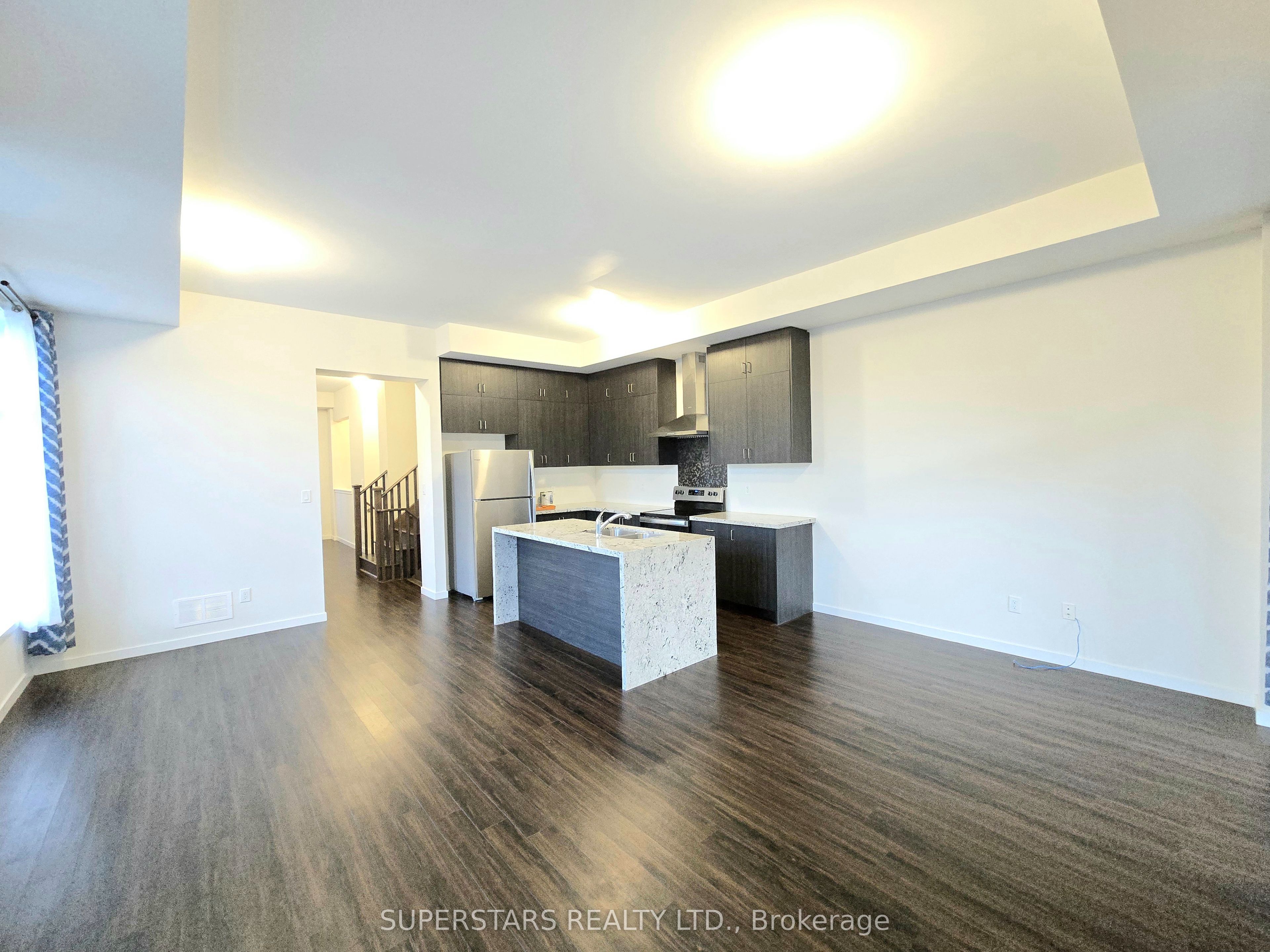 28 Armillo Place Property Photo 7