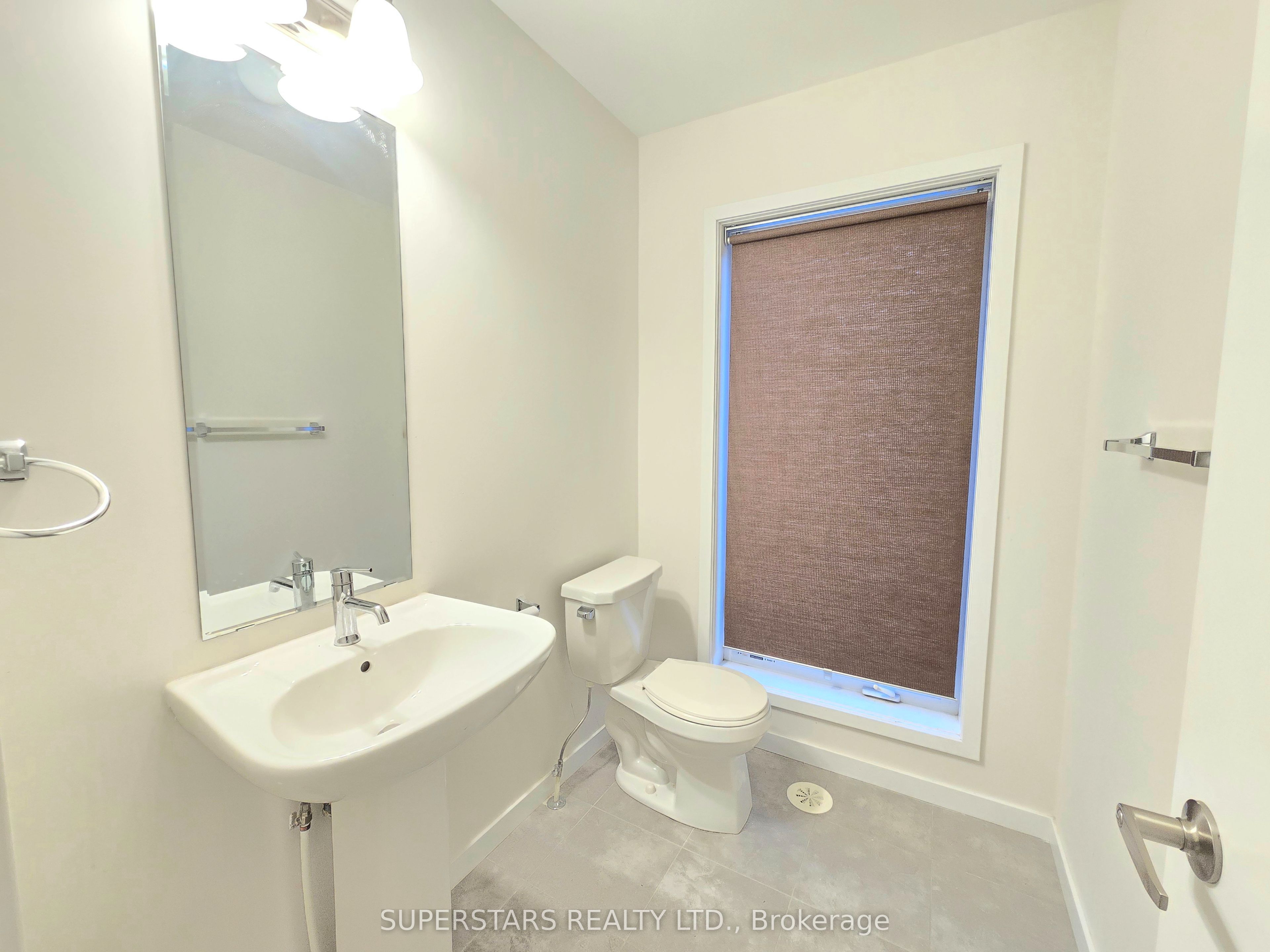 28 Armillo Place Property Photo 16