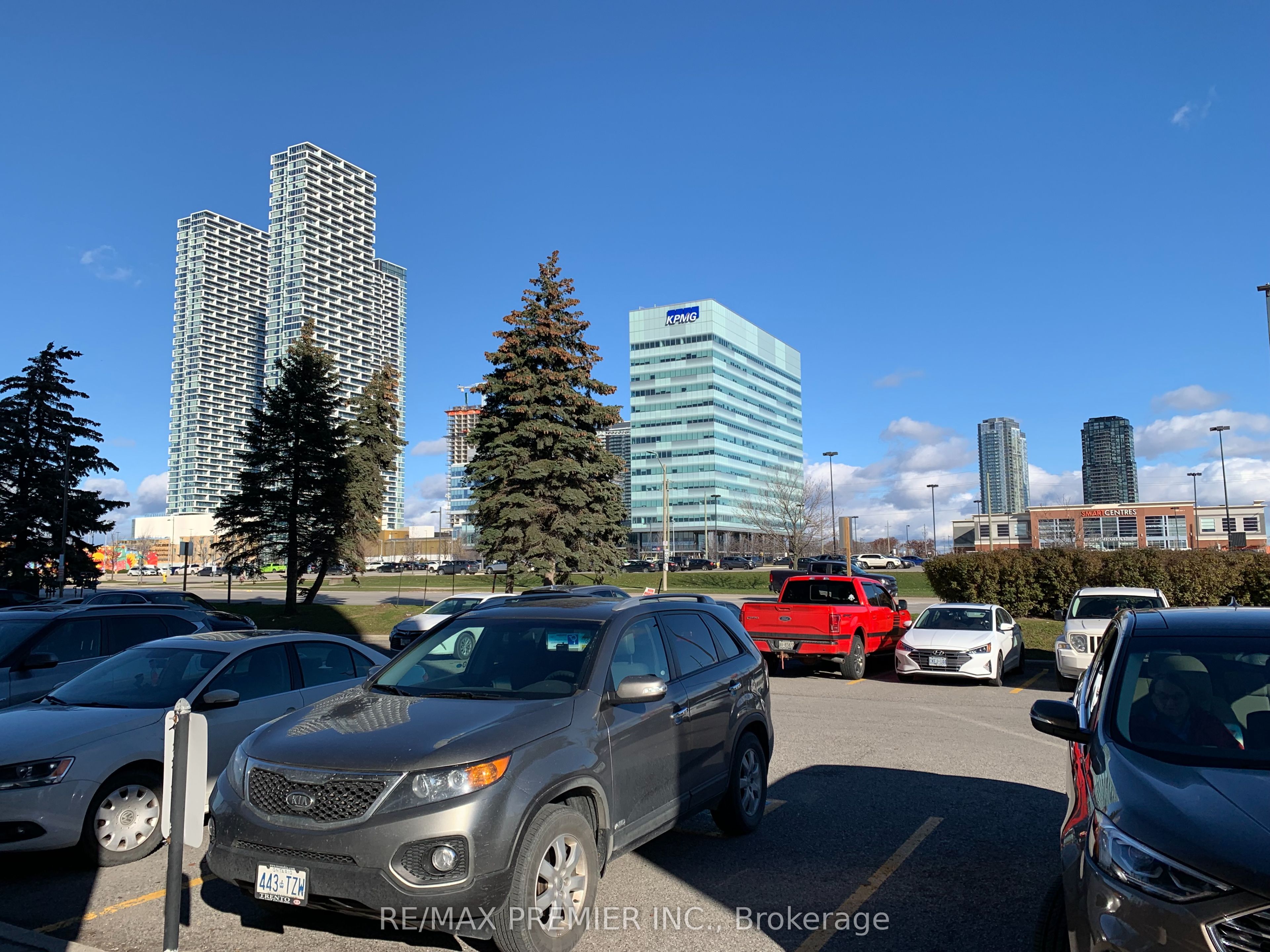 3300 Highway 7 Property Photo 1