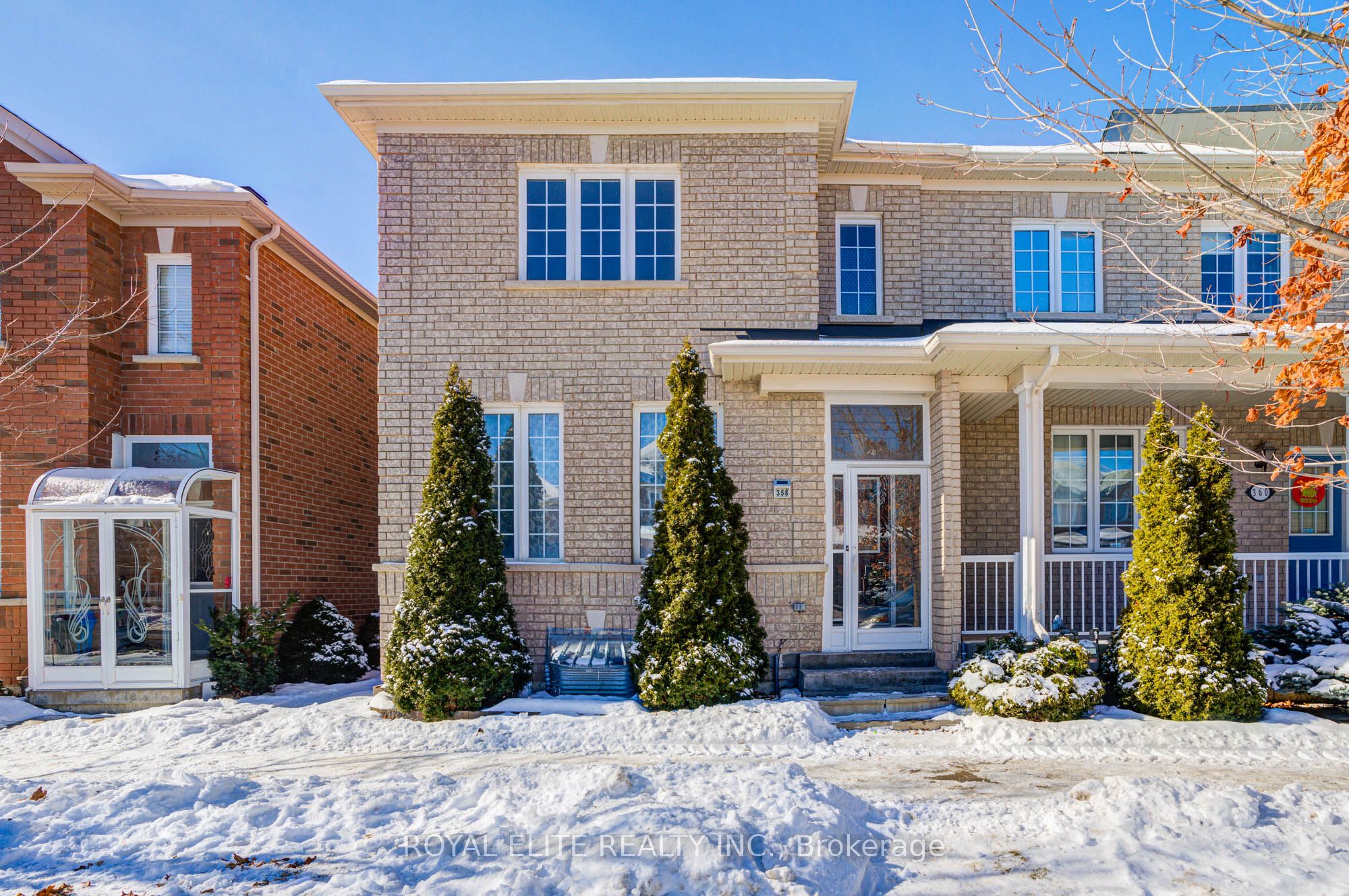 358 William Berczy Blvd Property Photo