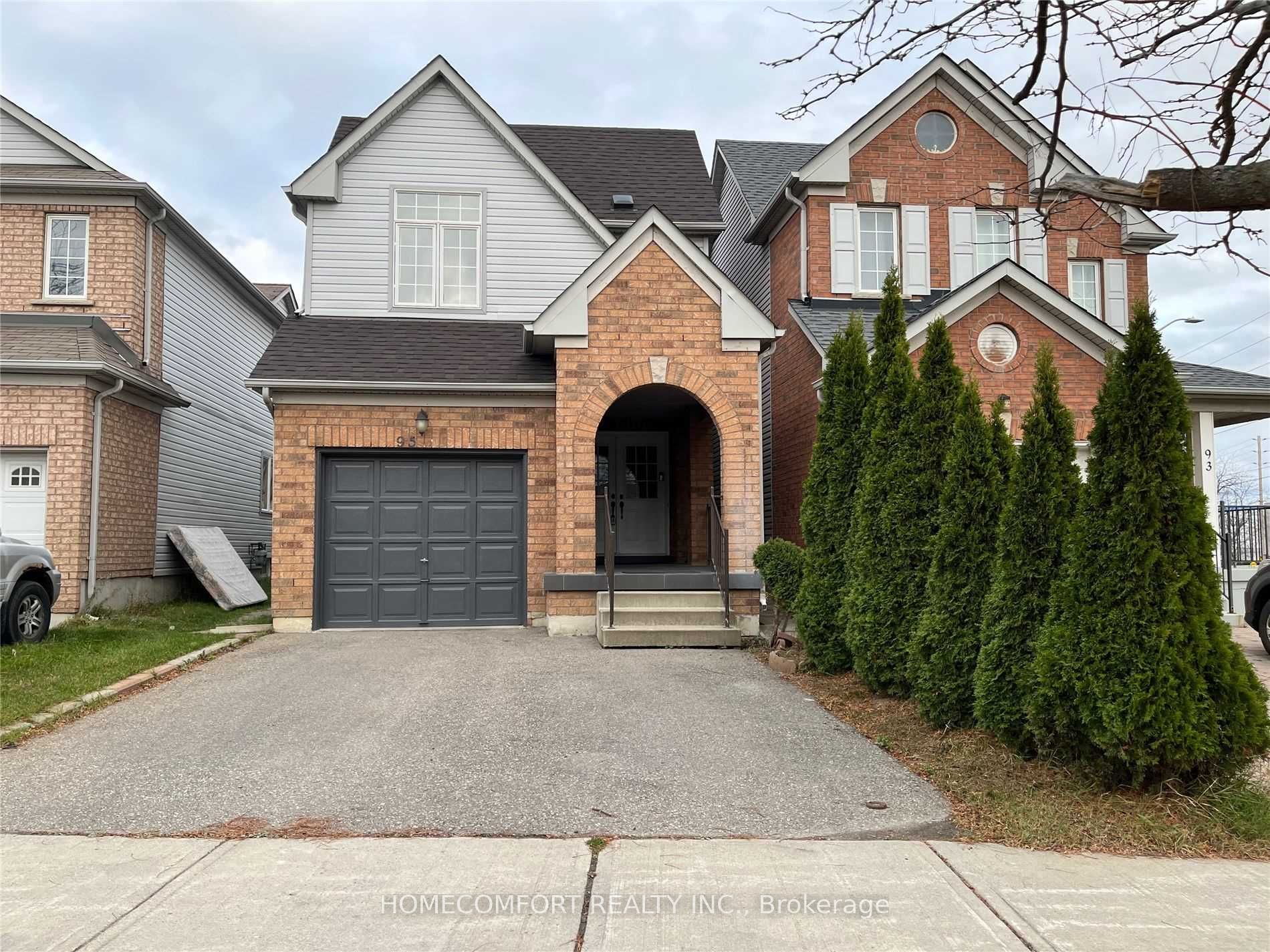 95 Ferncliffe(Basement) Crescent