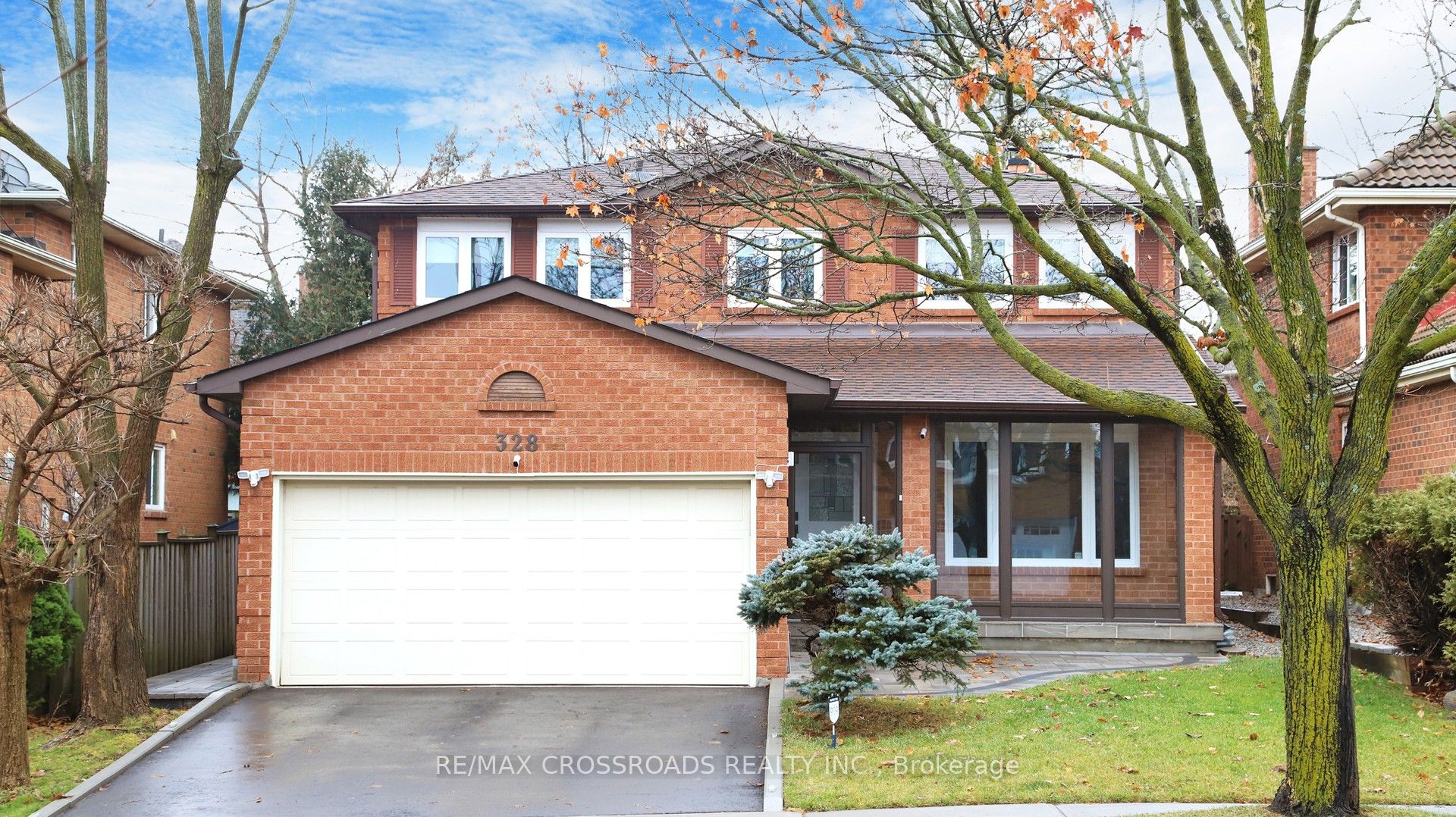 328 Atha Avenue Property Photo 1