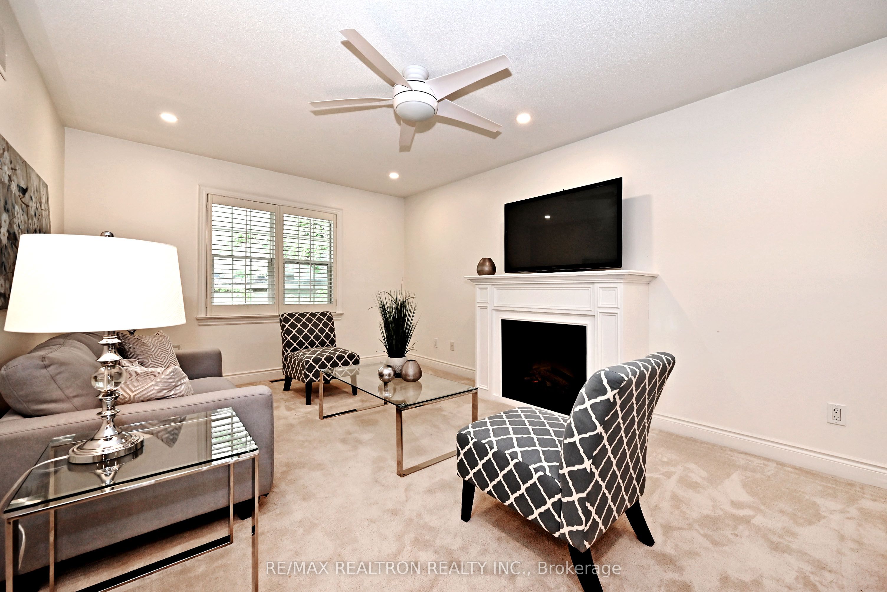 331 Terry Carter Crescent Property Photo 18