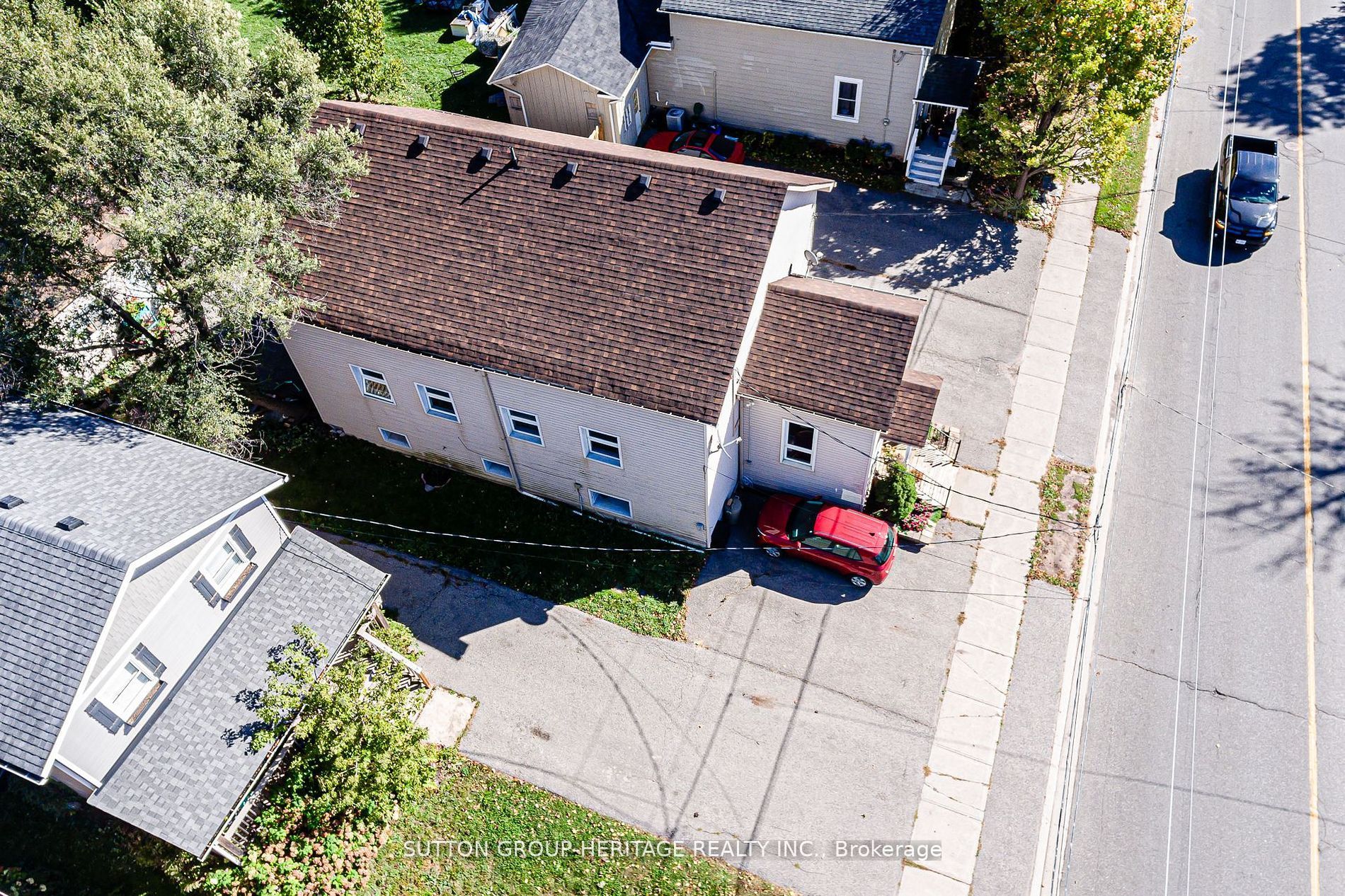 61 Main Street S Property Photo 6