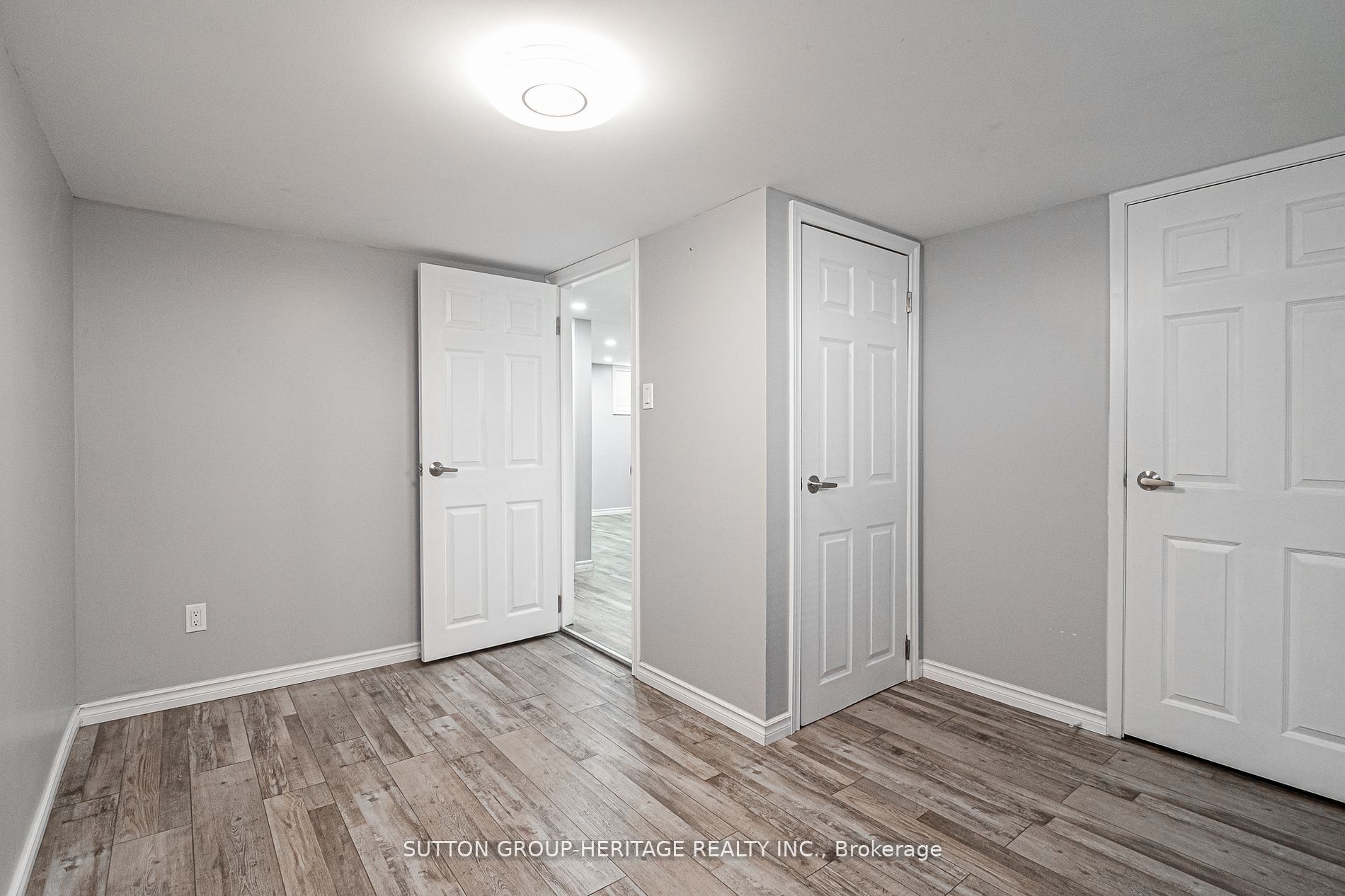 61 Main Street S Property Photo 18