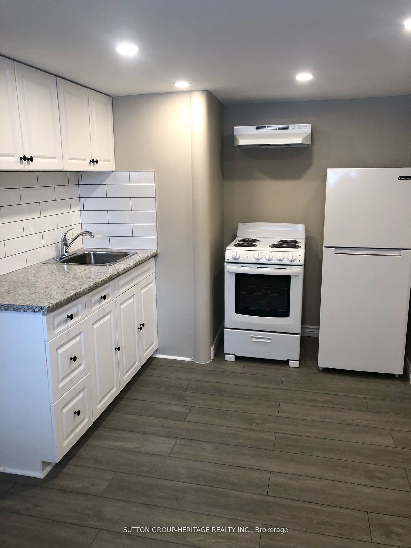 61 Main Street S Property Photo 32