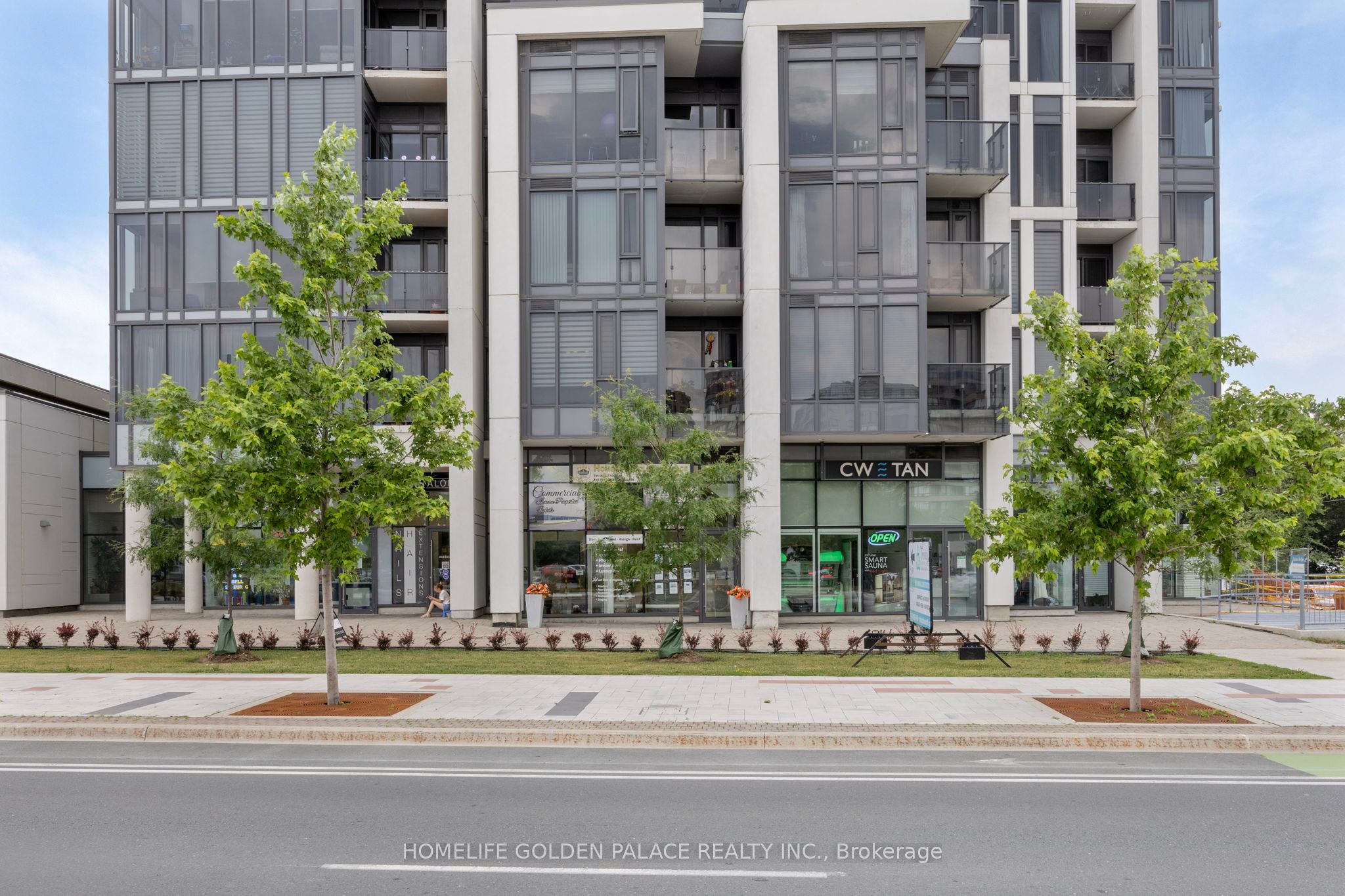 9610 Yonge Street A7 Property Photo 1