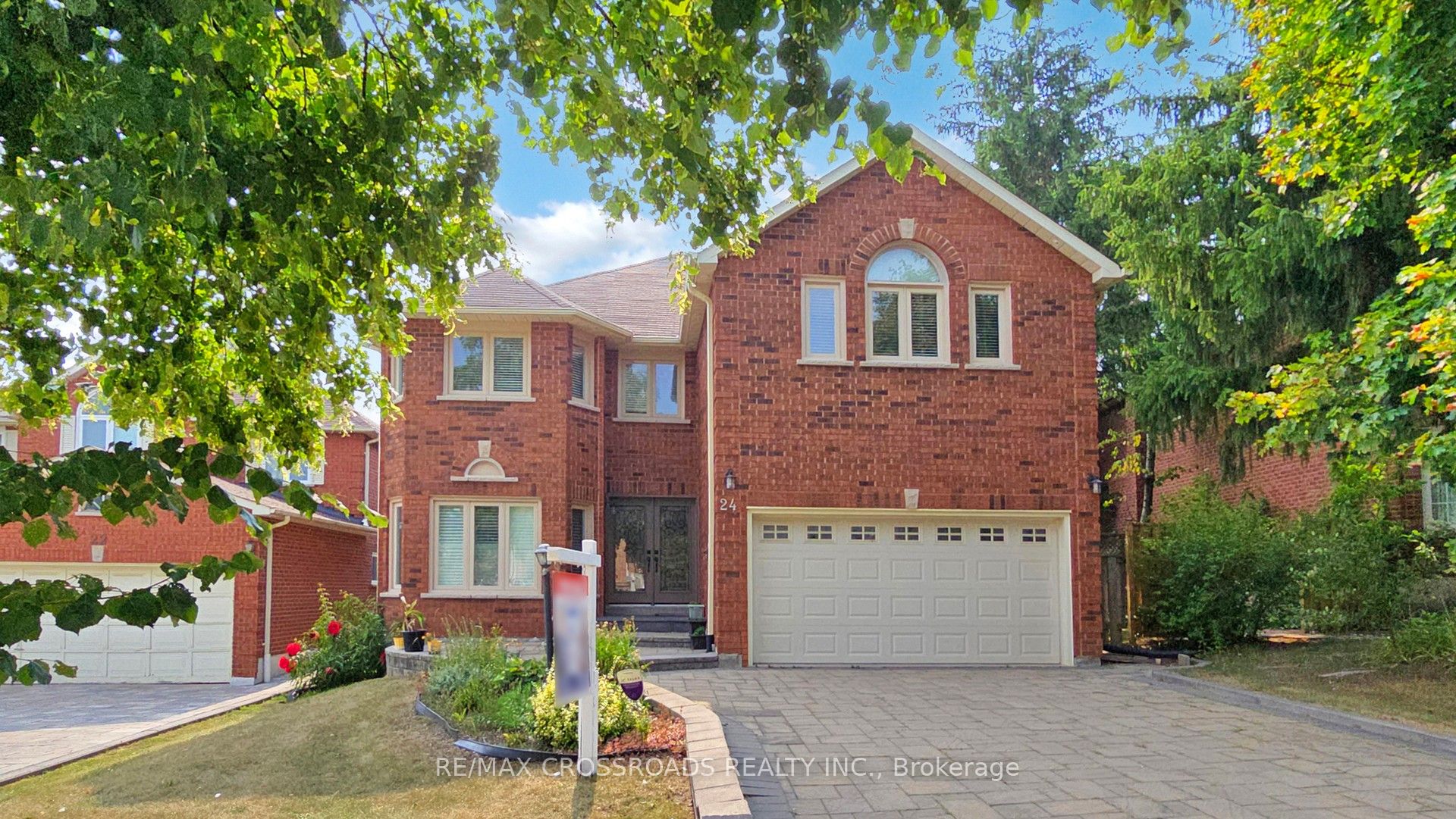 24 Edinburgh Drive Property Photo 1