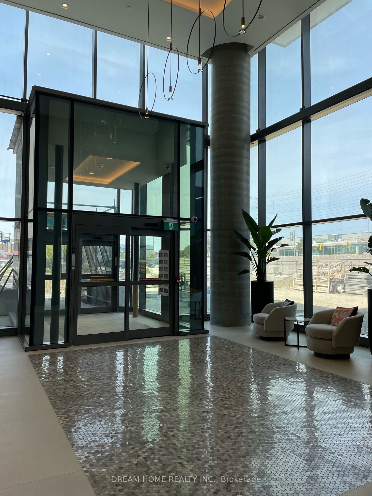 7890 Jane Street 2109 Property Photo 1