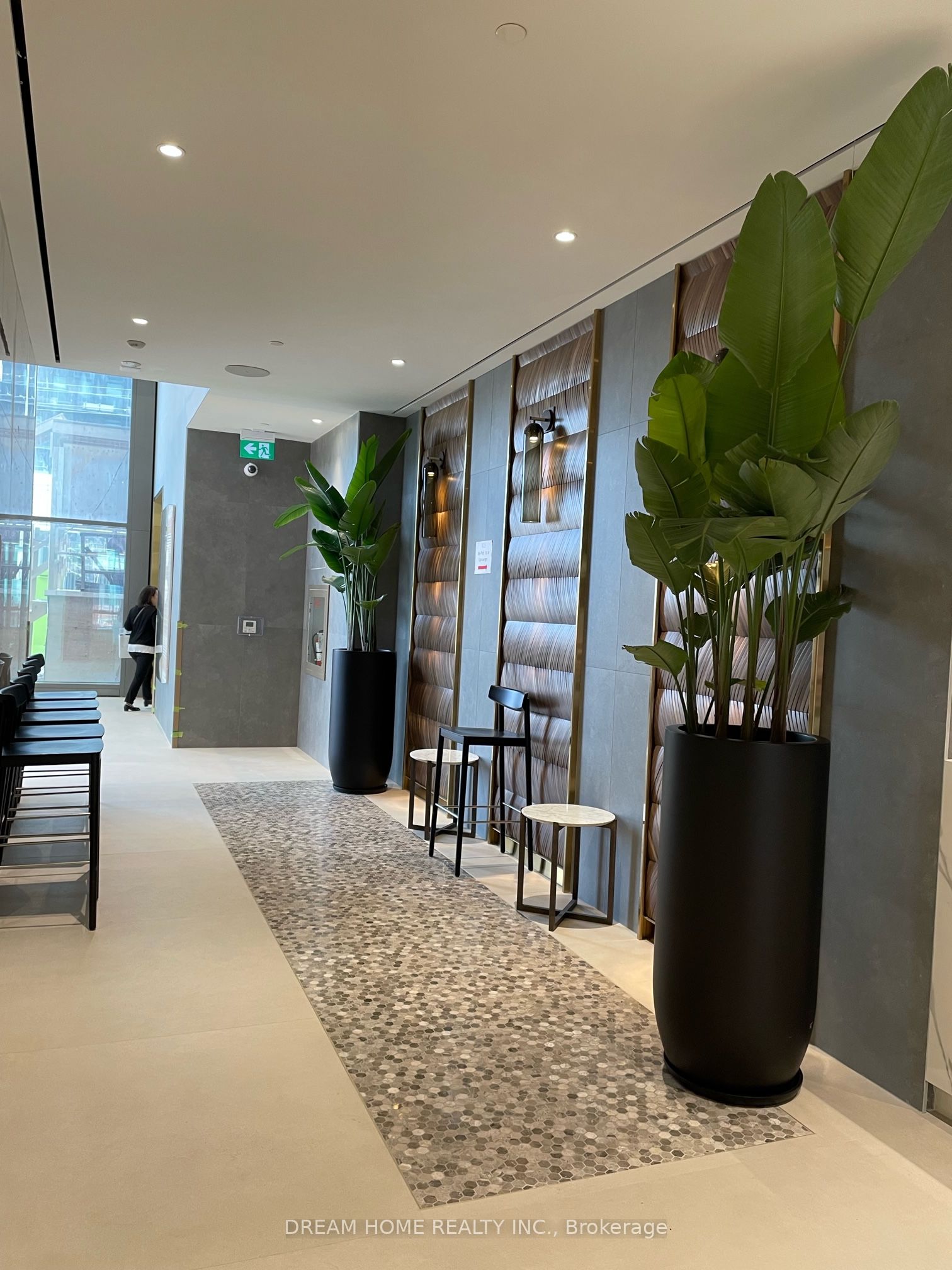 7890 Jane Street 2109 Property Photo 2