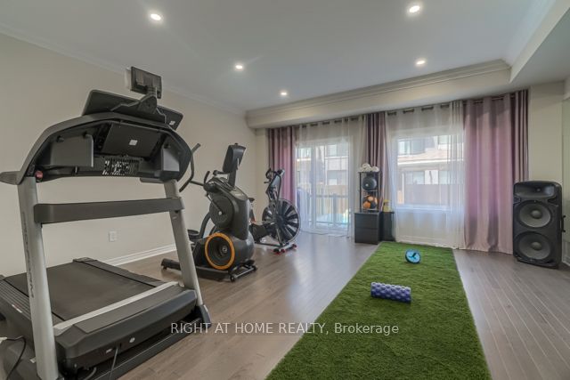 12 Laskin Drive Property Photo 18