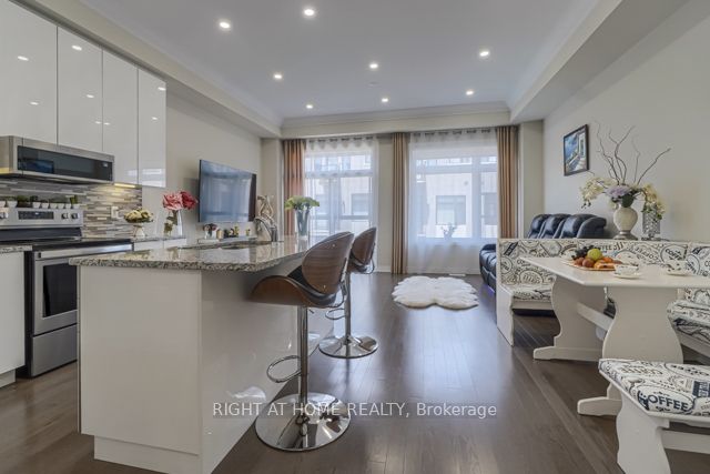 12 Laskin Drive Property Photo 45