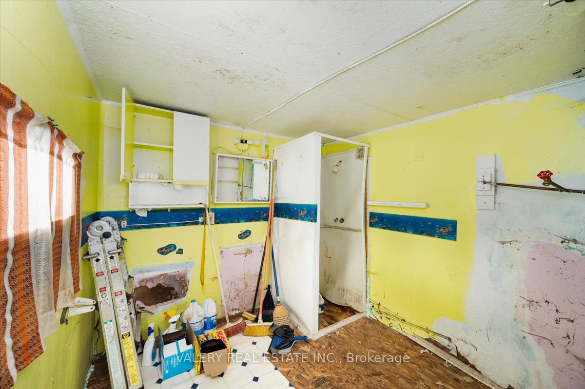 3 Metropolitan Crescent Property Photo 17