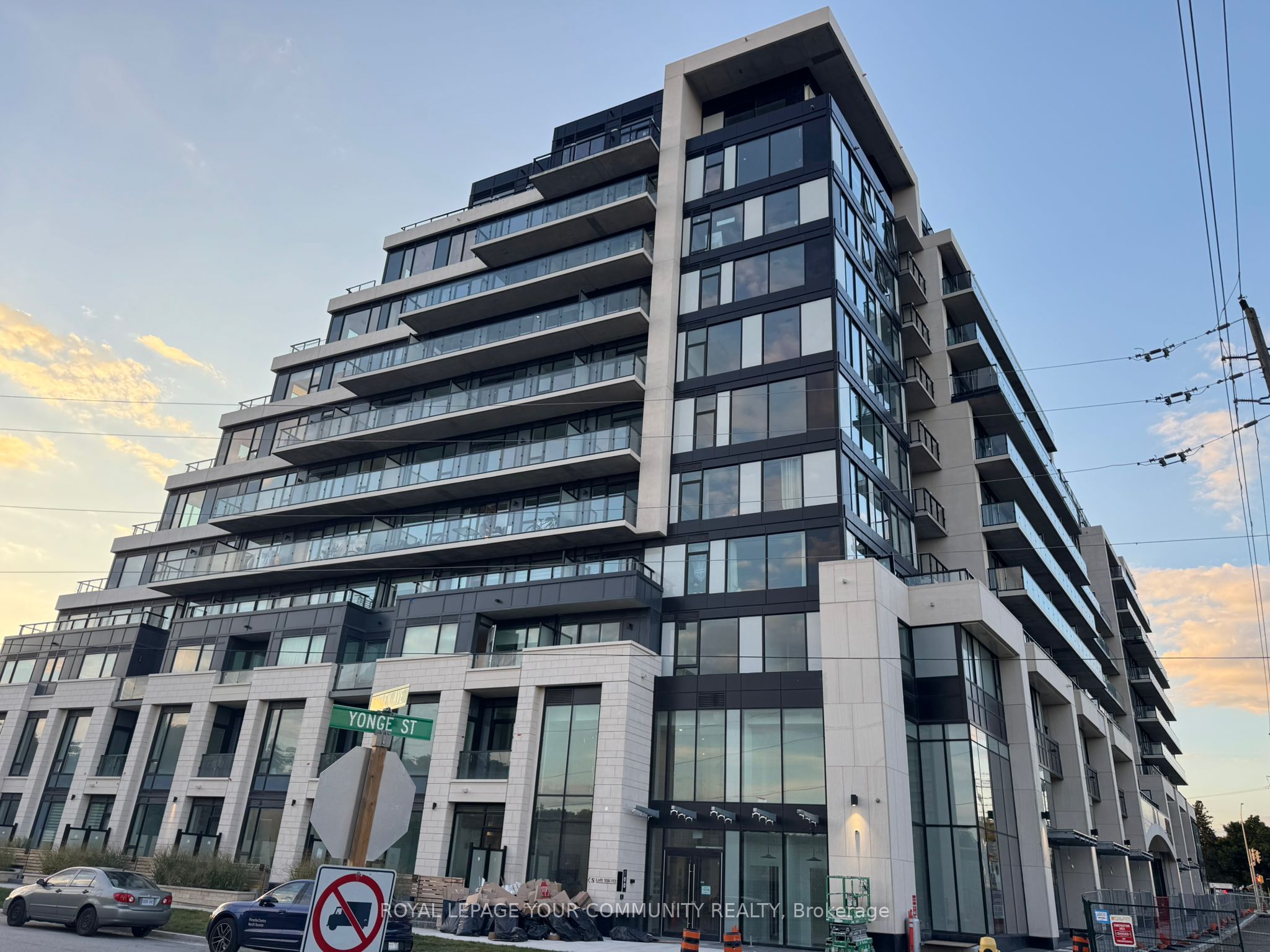 8188 Yonge Street 118 Property Photo 1