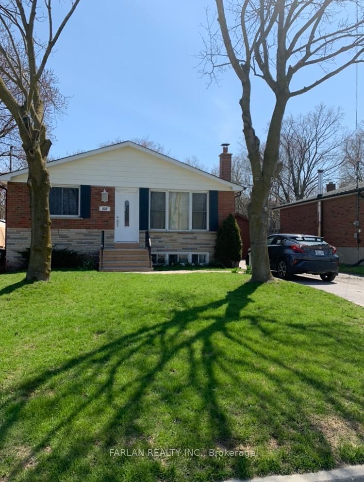 237 Maplegrove Ave Property Photo 1