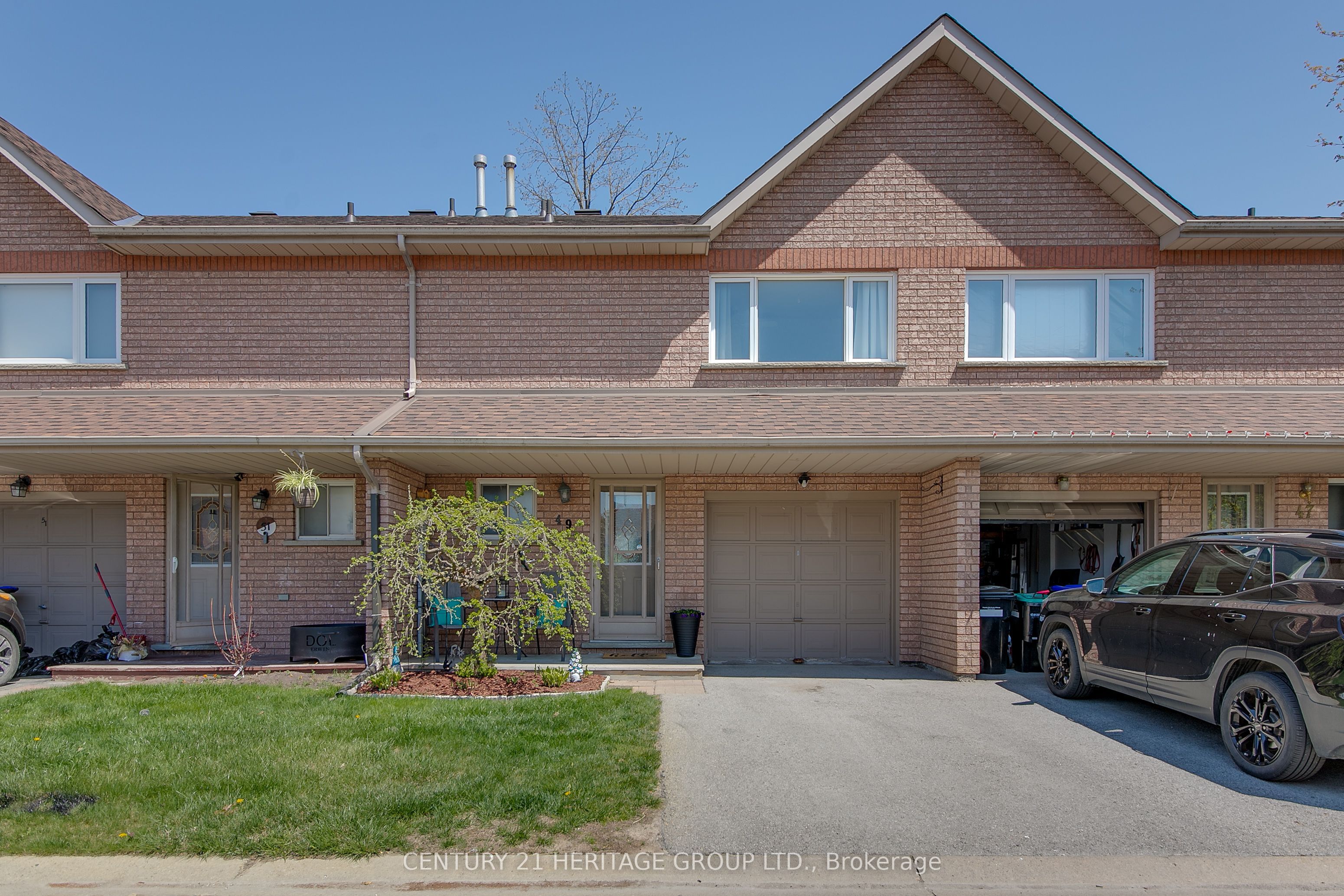 49 Riverley Ln Property Photo 1